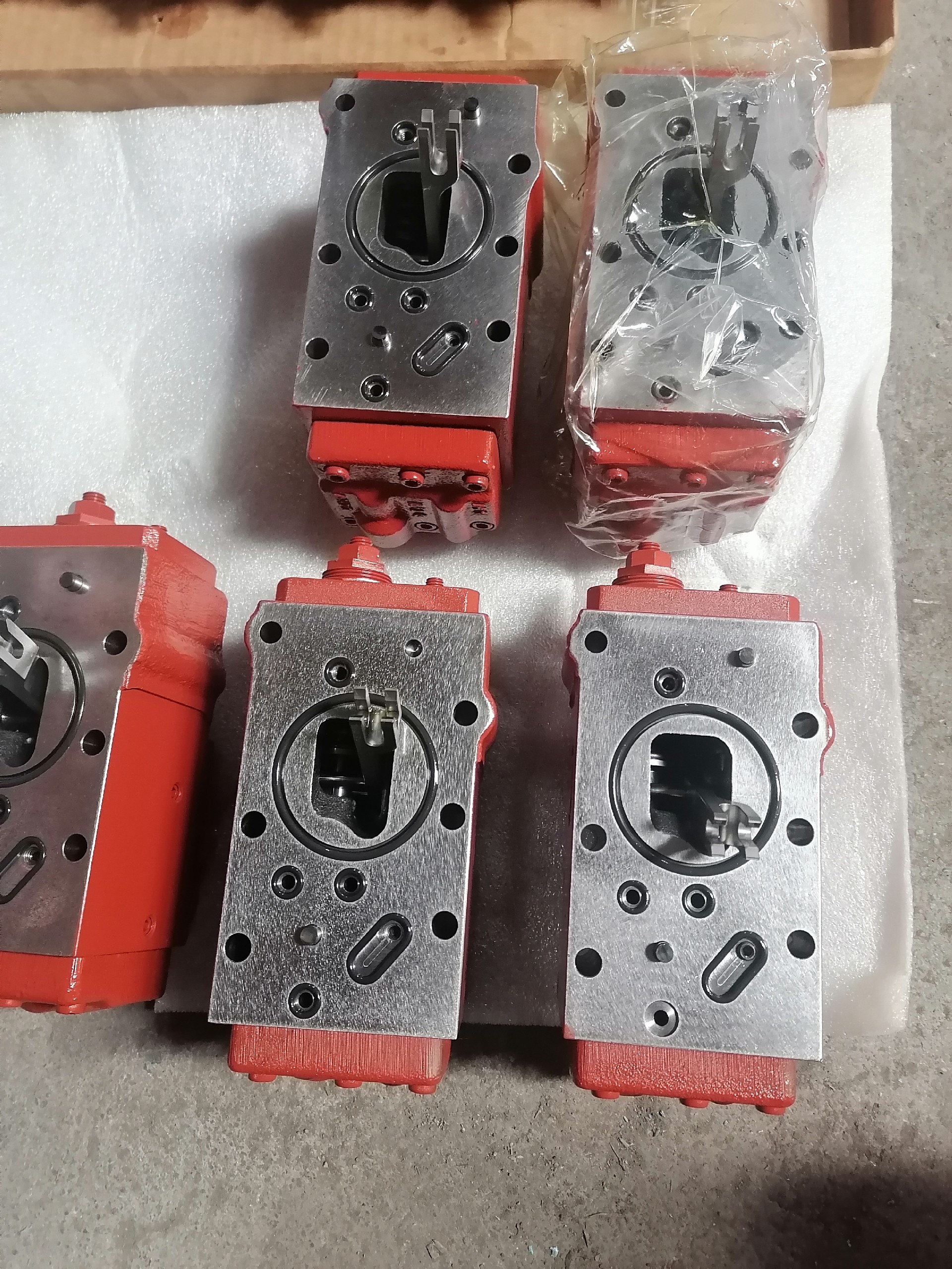 T335 Solenoid Valve 942