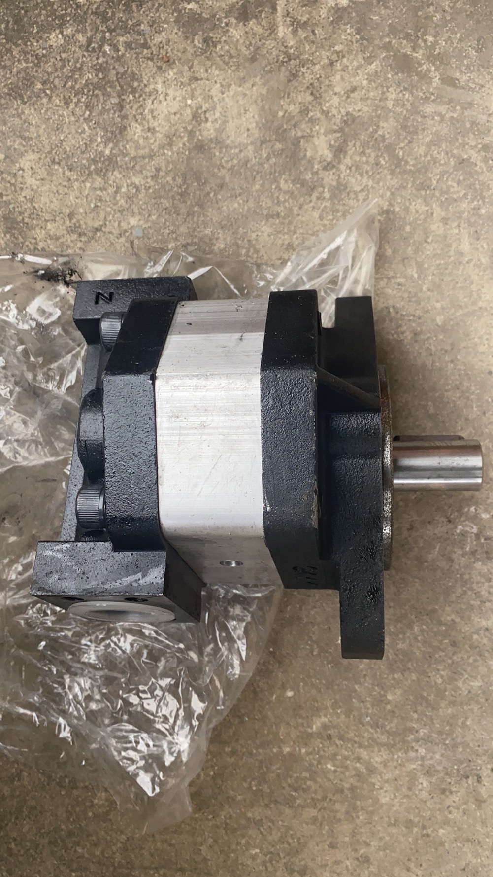 CBG-1045 Hydraulic Pump