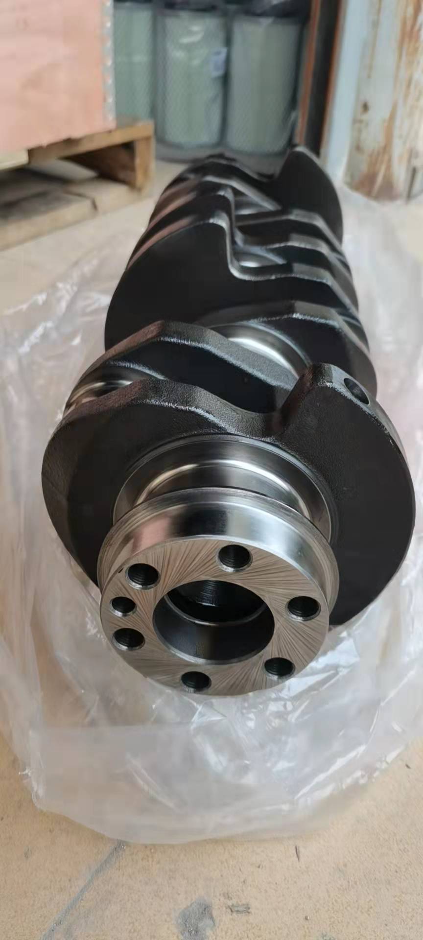 Trục cơ YCD4J22 YCD4J22 Crankshaft Yuchai 4105 Supercharged 85KG 700YC0510