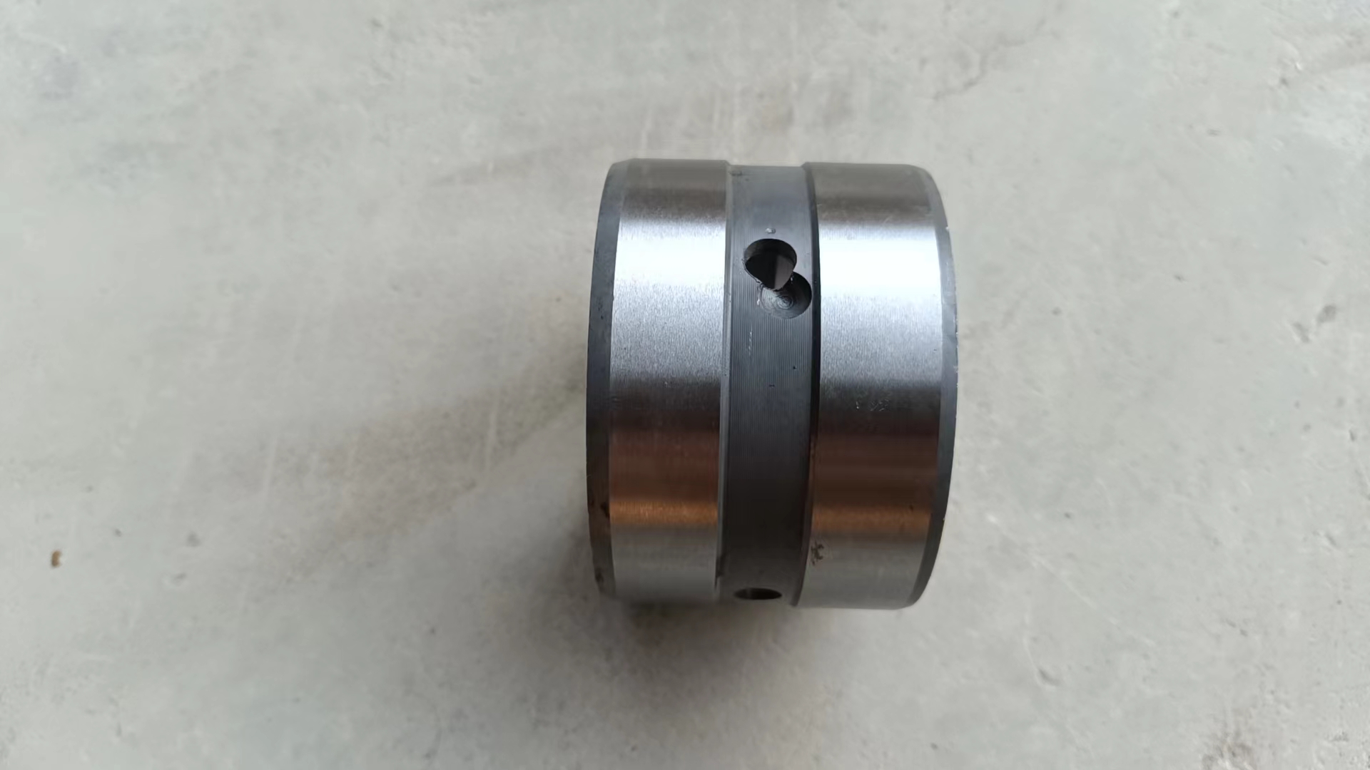 55G2337 Shaft sleeve weld