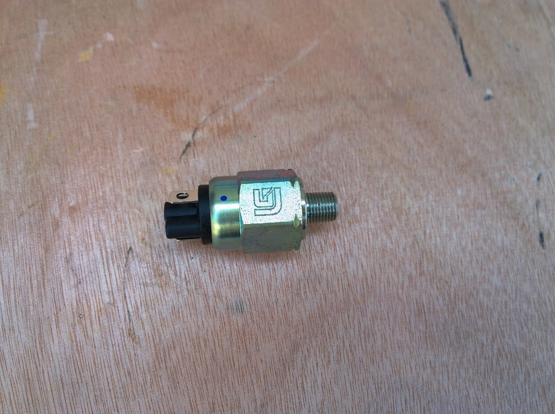 30B0133P01 pressure switch assy