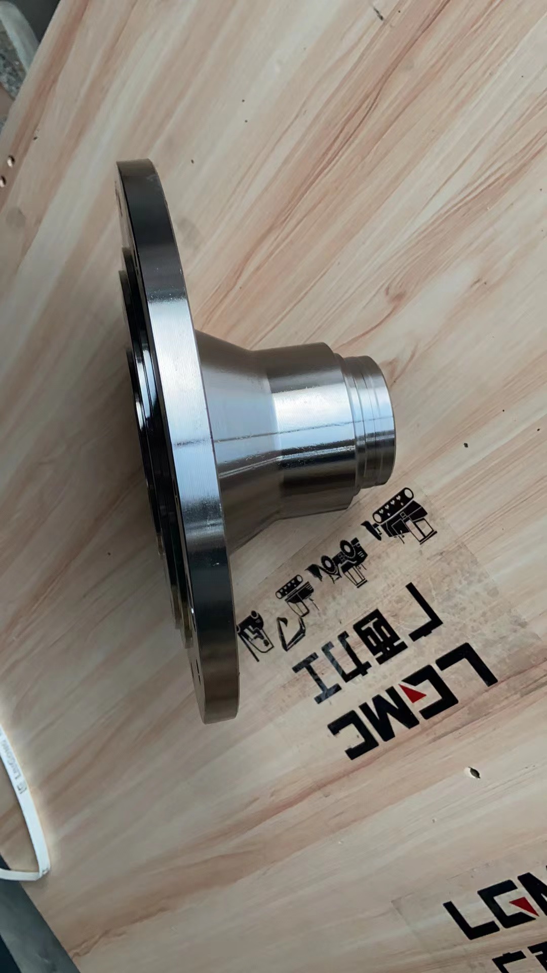 53A3090 Flange