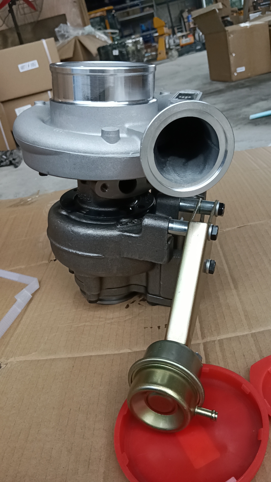 Liugong Loader part 3802707-5.9 CUMMINS TURBO-5.9