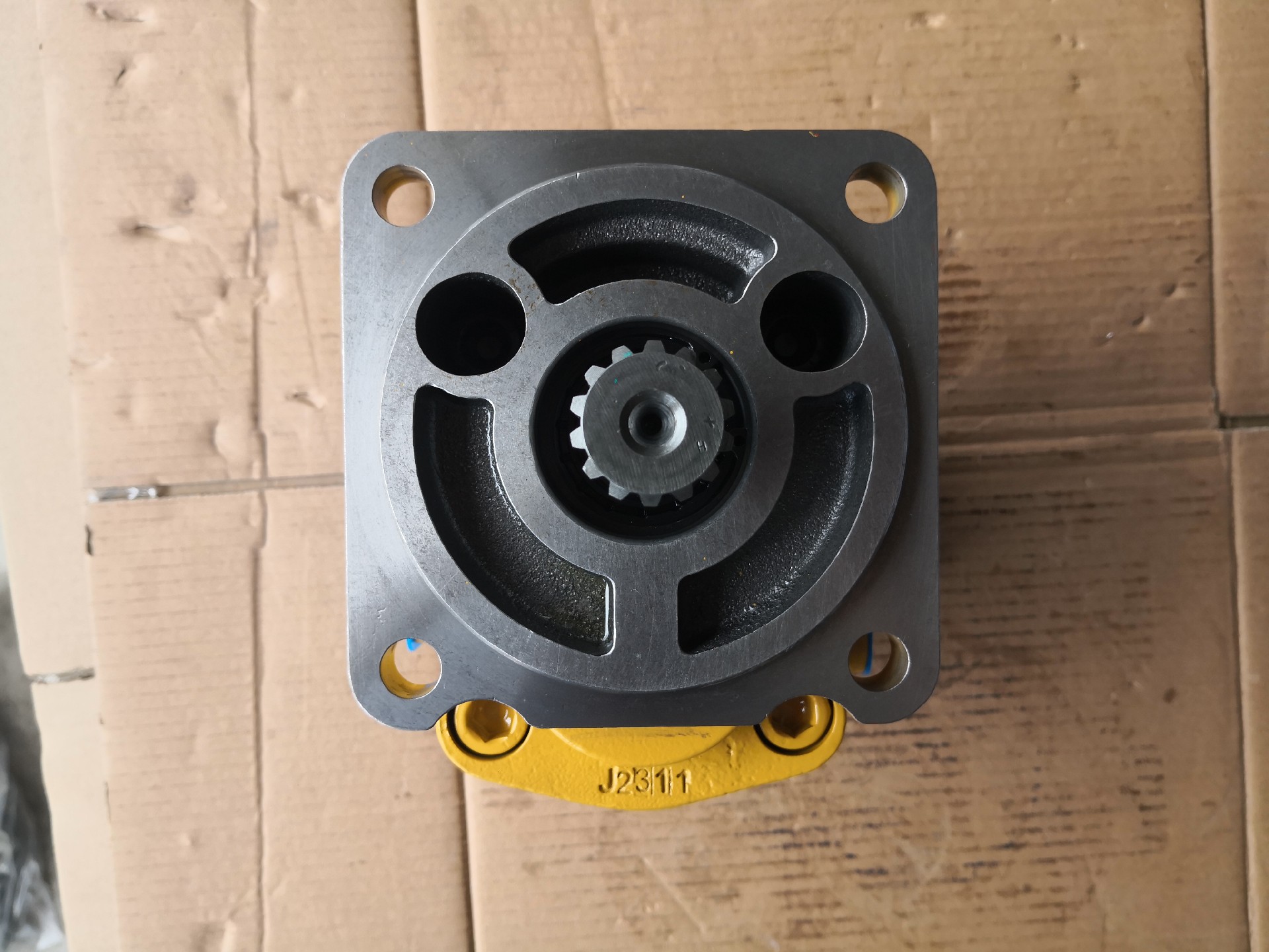 Liugong Loader part 251808358 pump