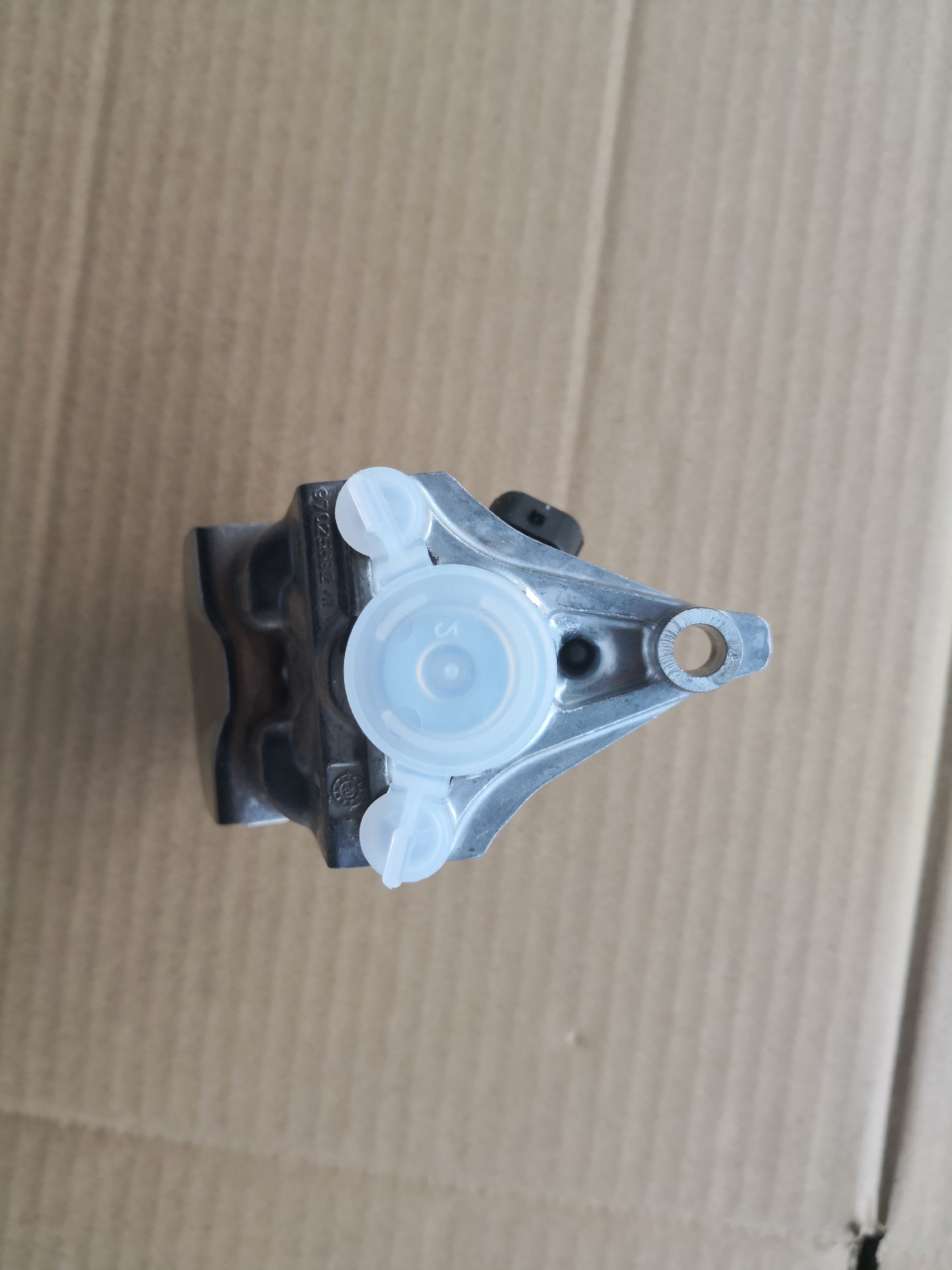 Liugong Loader part 1003010051 Urea nozzle