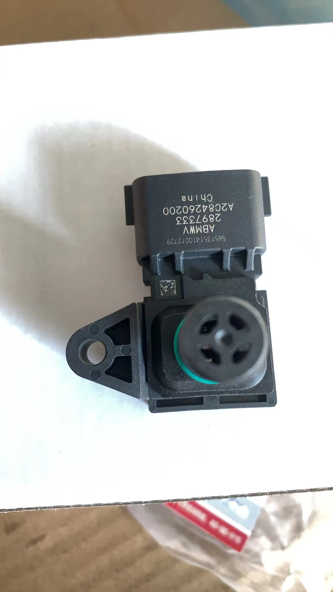 Liugong Loader part SP147590 SENSOR TEMPERATURE