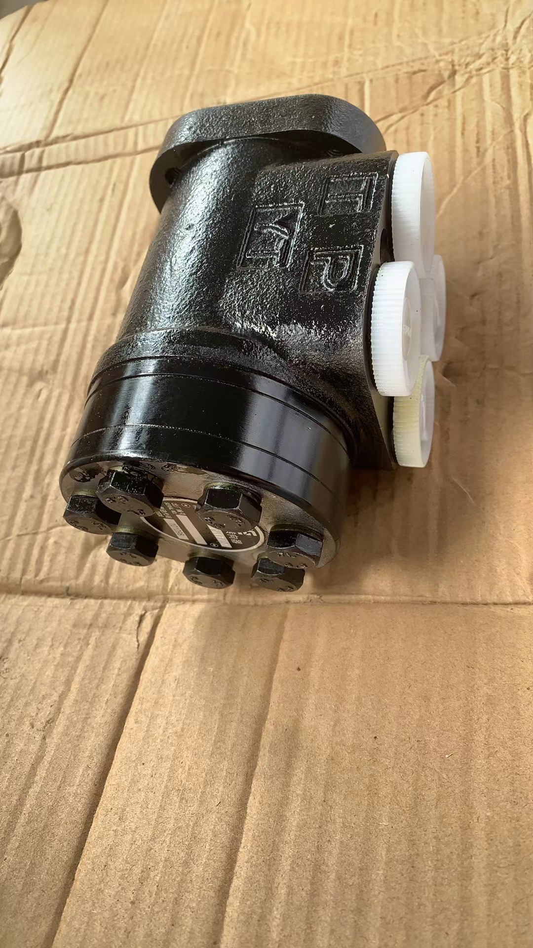 Liugong Loader Part 44C0173 	METERING PUMP