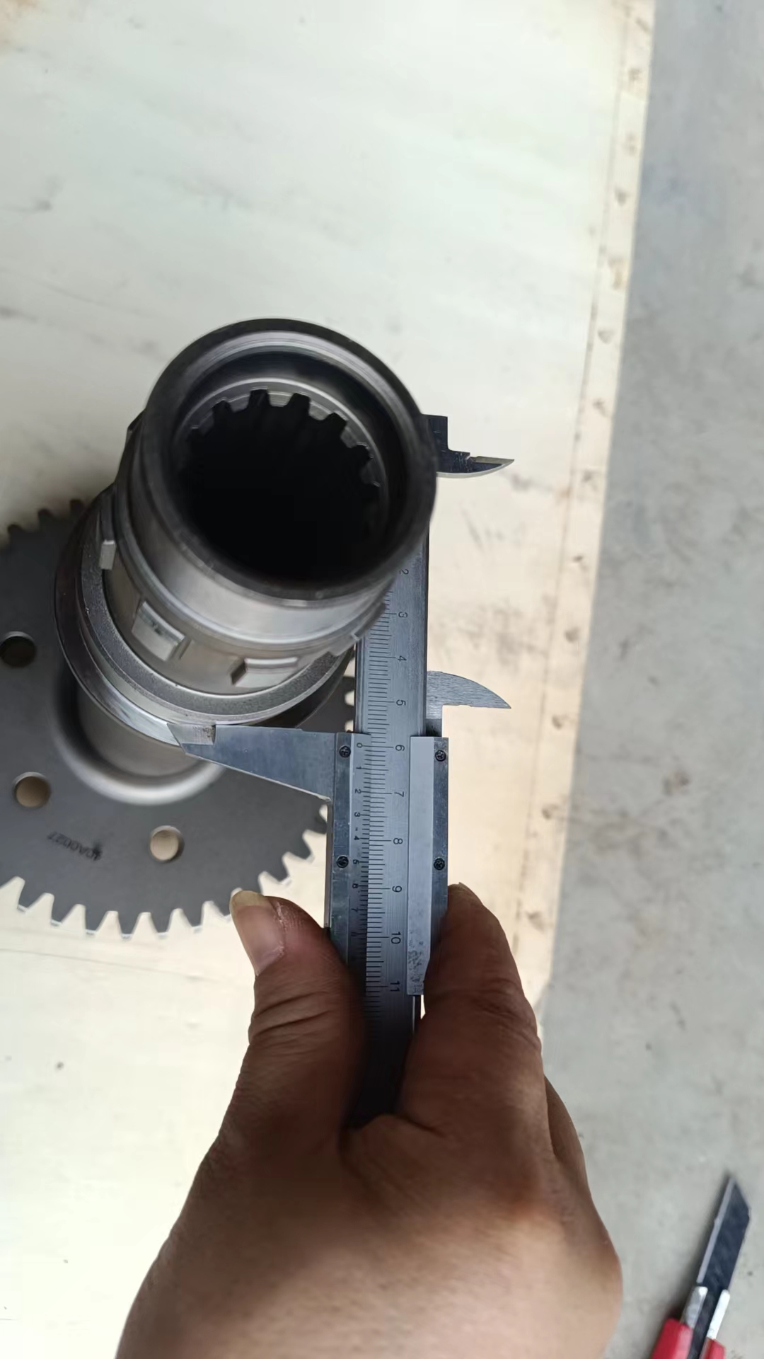 Liugong Loader Part  40A0027	SHAFT GEAR