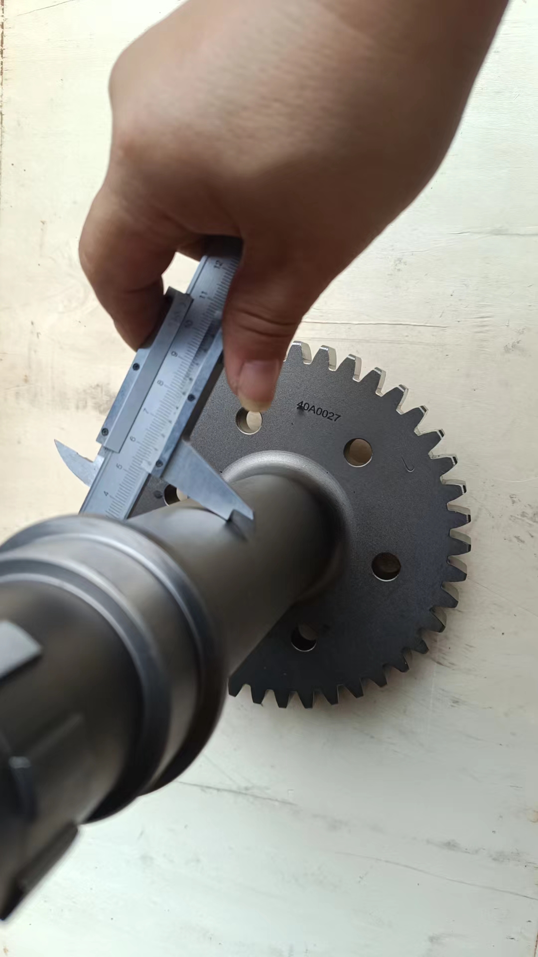 Liugong Loader Part  40A0027	SHAFT GEAR