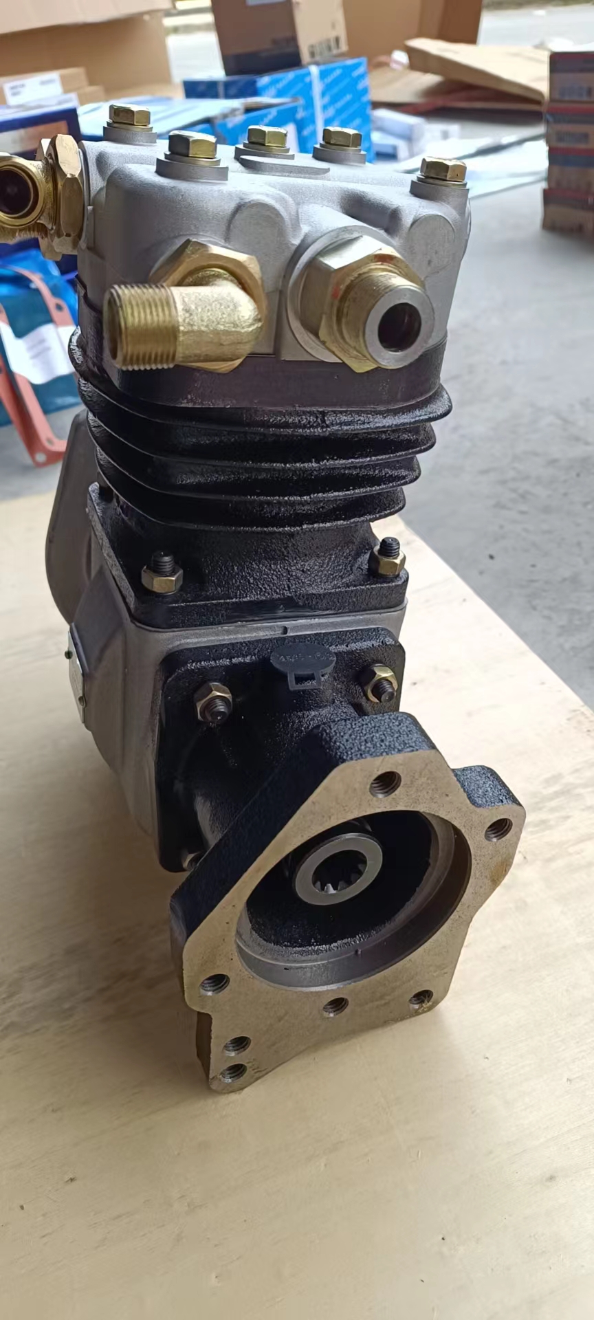 Liugong Loader Part 5474520	Air Compressor