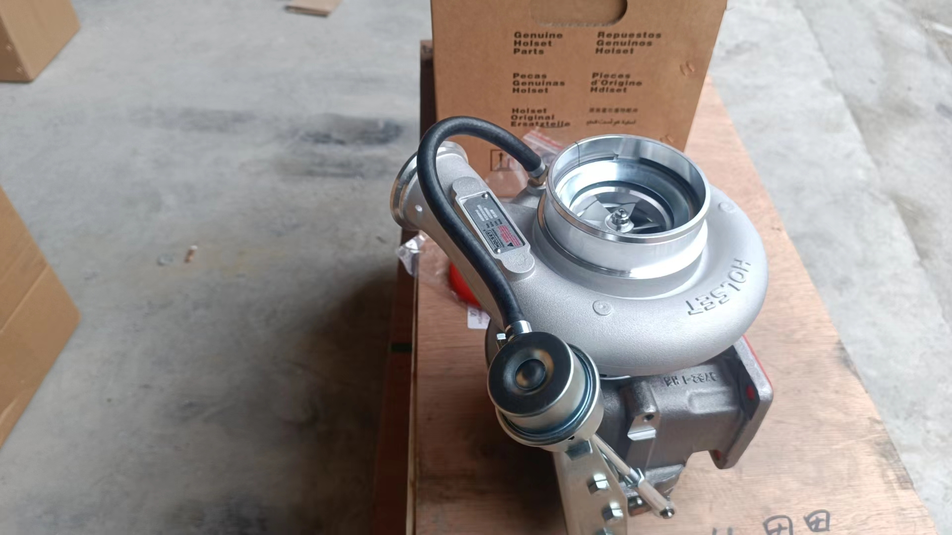 Liugong part 4038990/4039031 Turbocharger QSC8.3