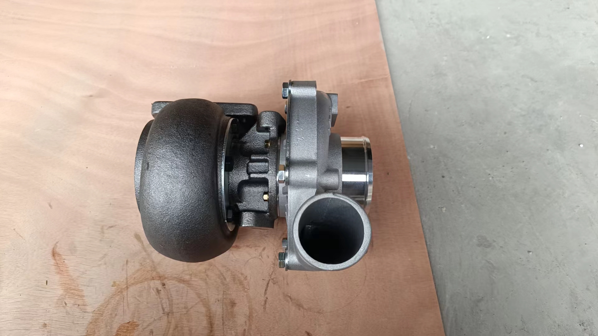 Liugong part ME078871	Turbocharger 6D16