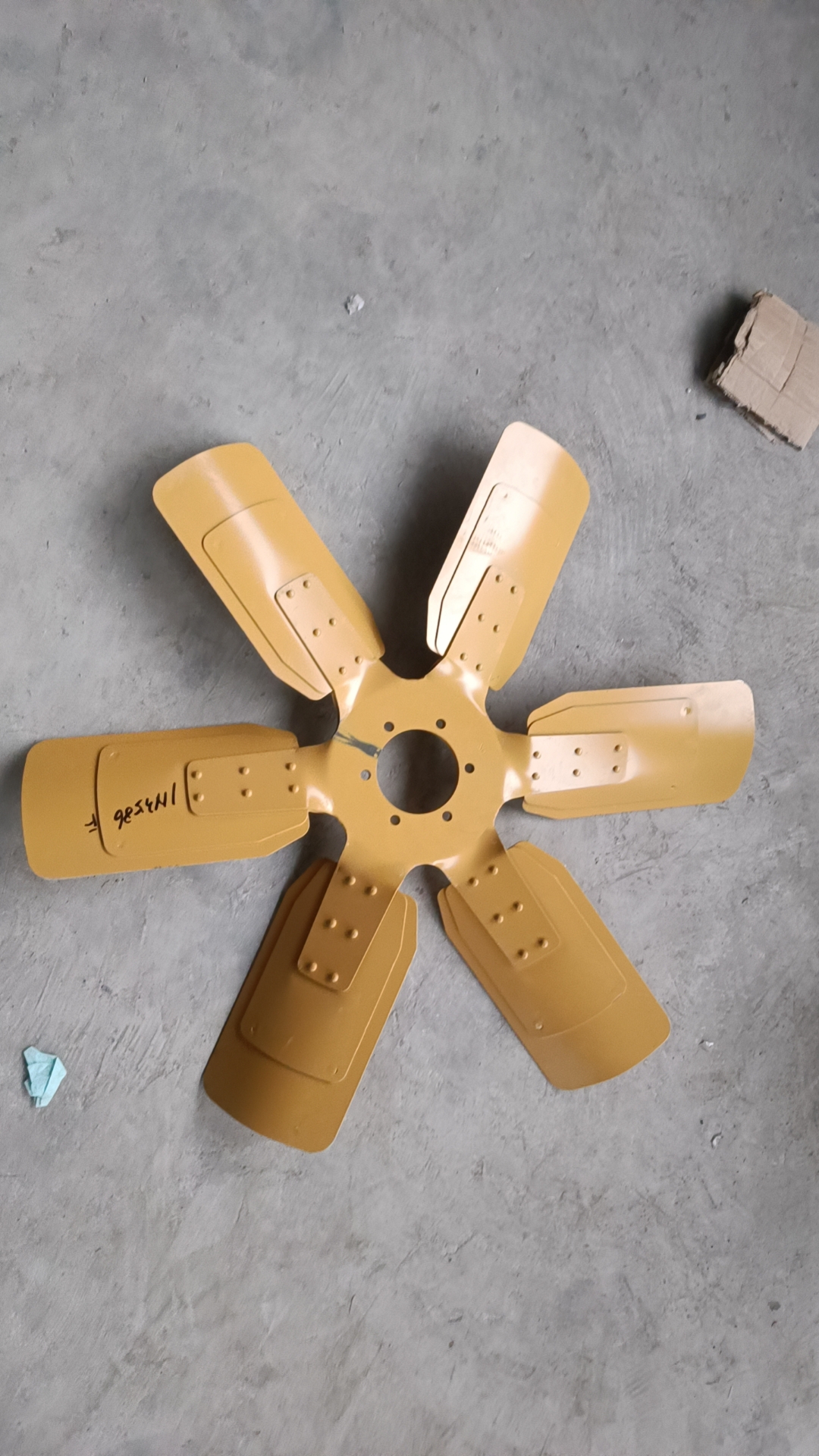 Liugong part 1N3586	Fan 3306 (C6121)