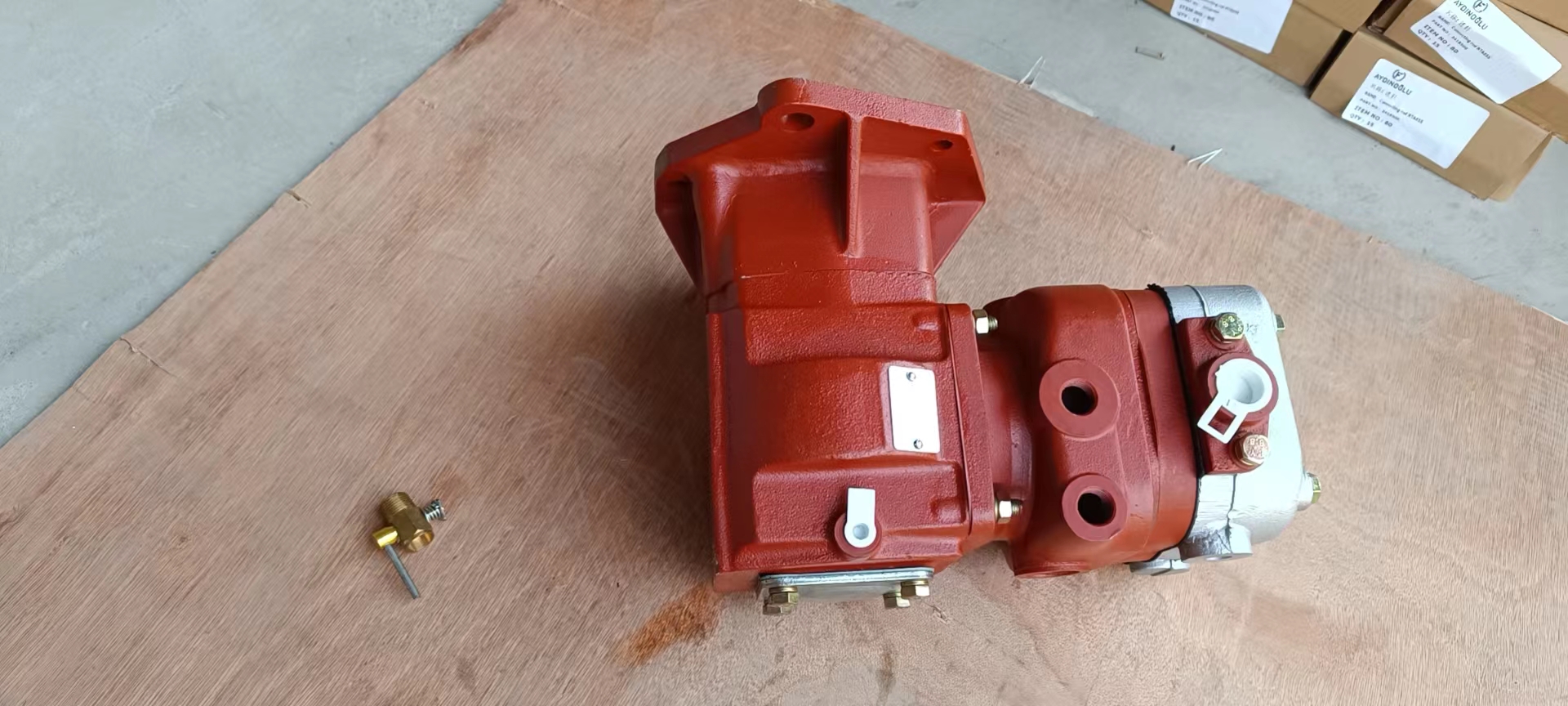 Liugong part C47AB-47AB-003+C	Air compressor