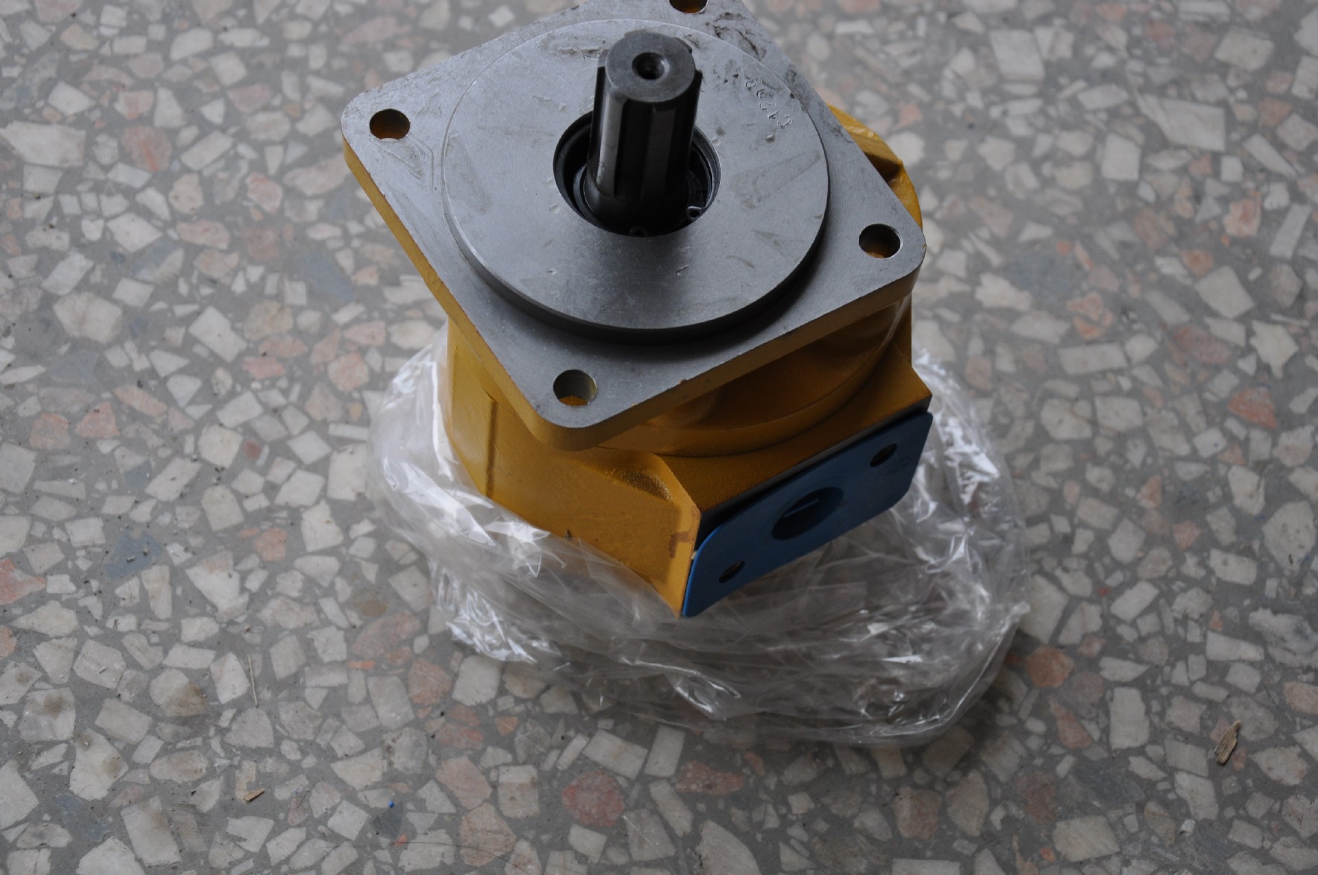 Liugong part 11C0009 pump