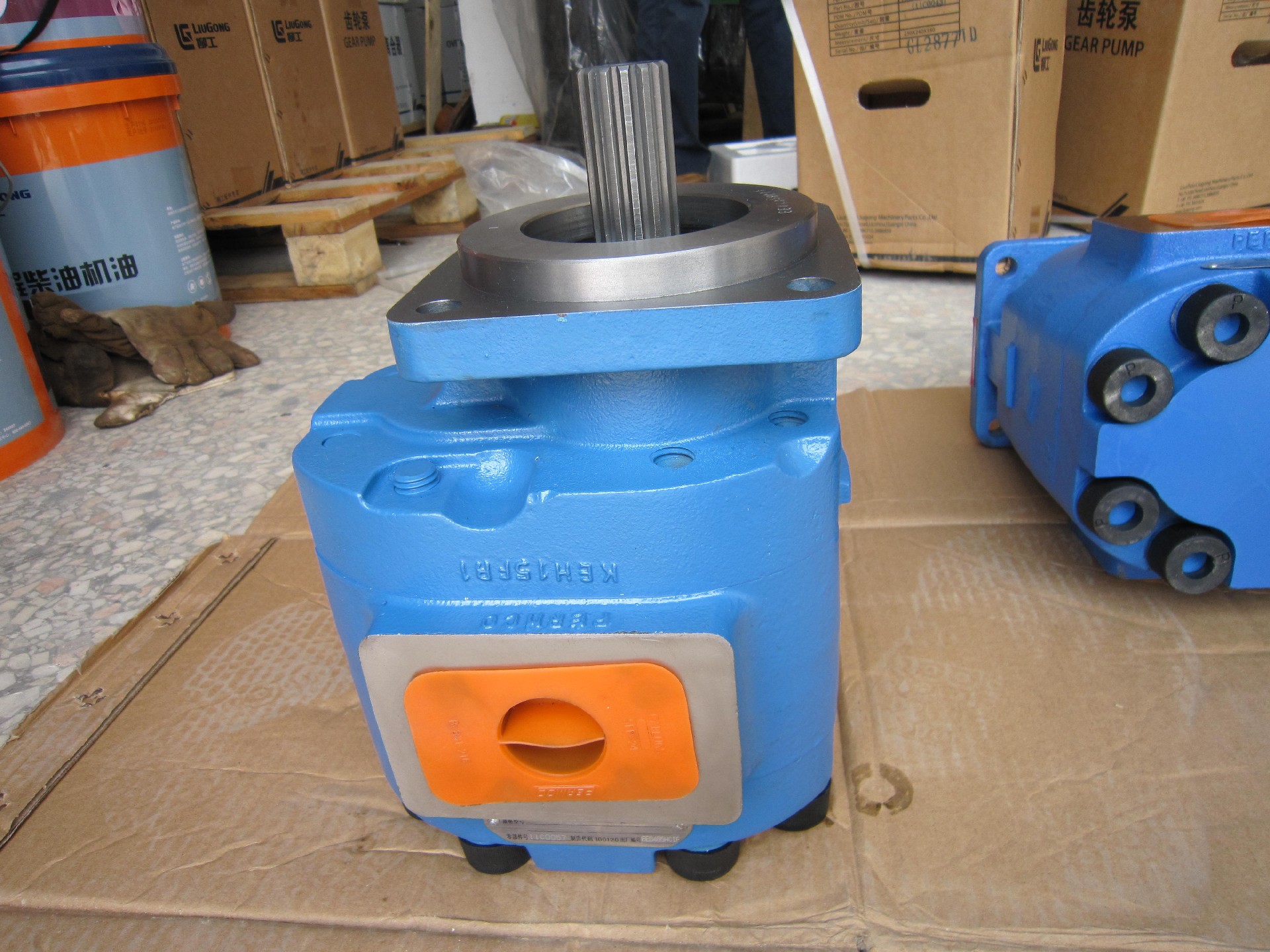 Liugong part 11C0057  pump