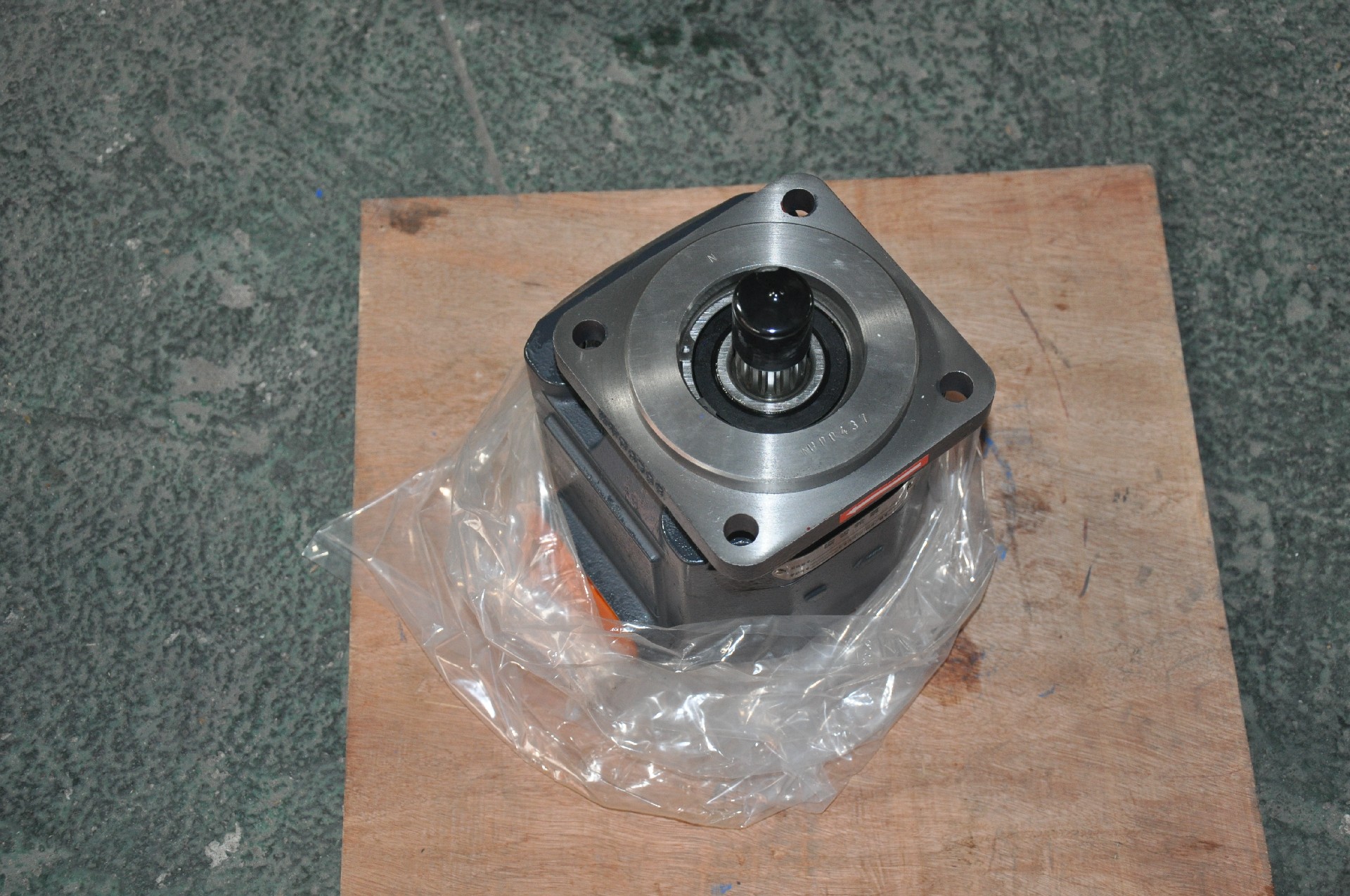 Liugong part 11C0318 pump