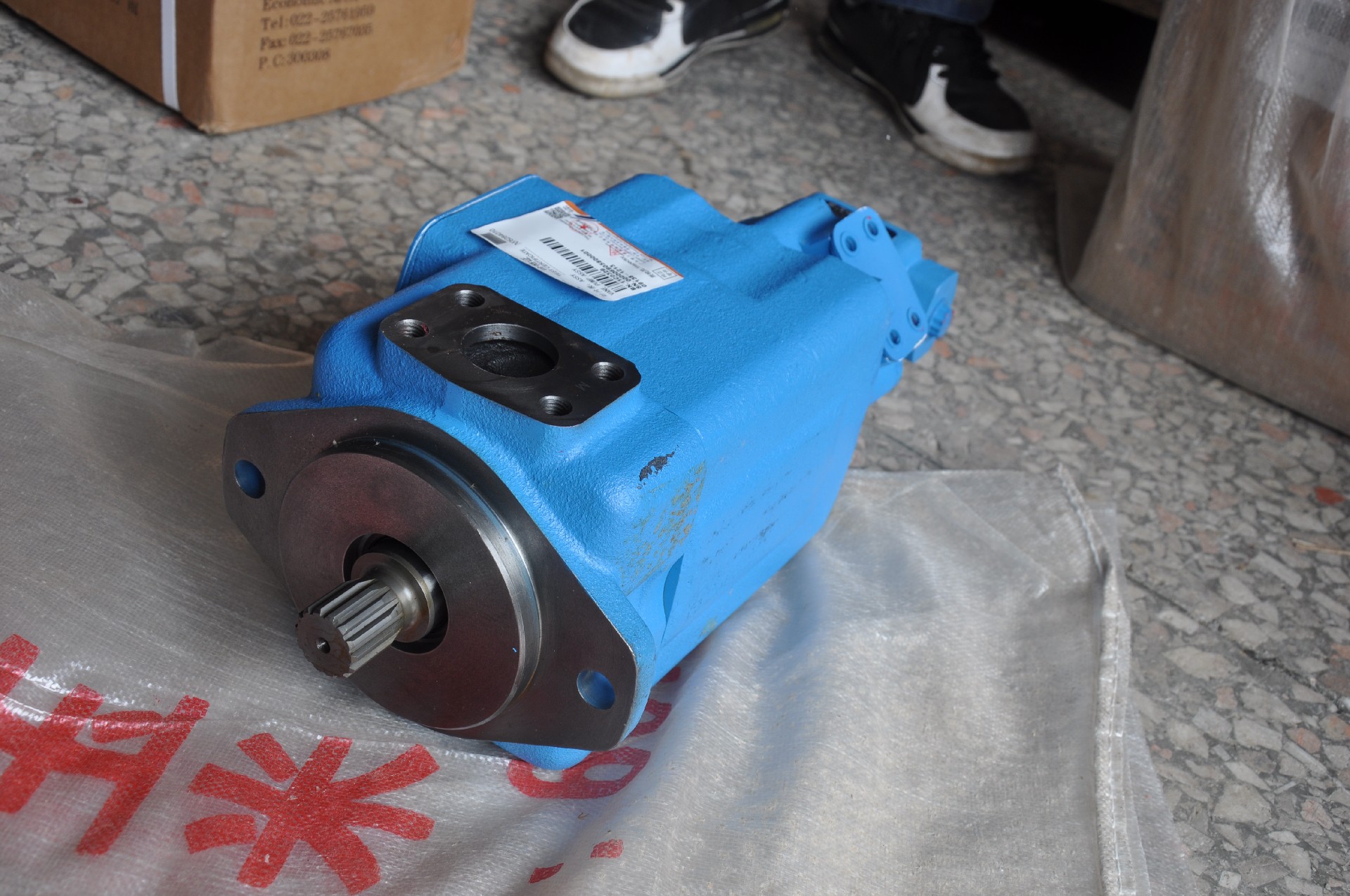 Liugong part 11C0329 pump