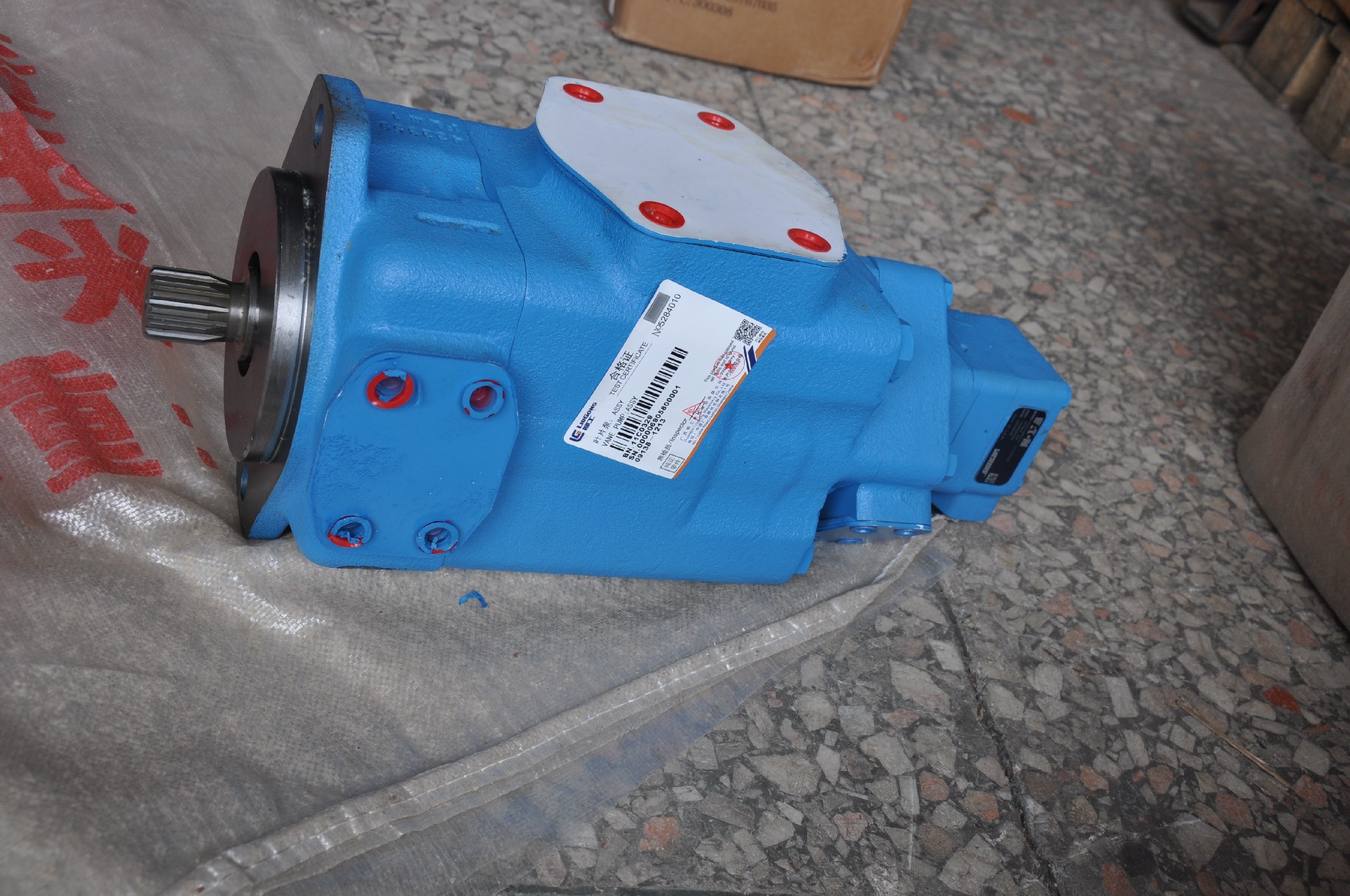 Liugong part 11C0329 pump