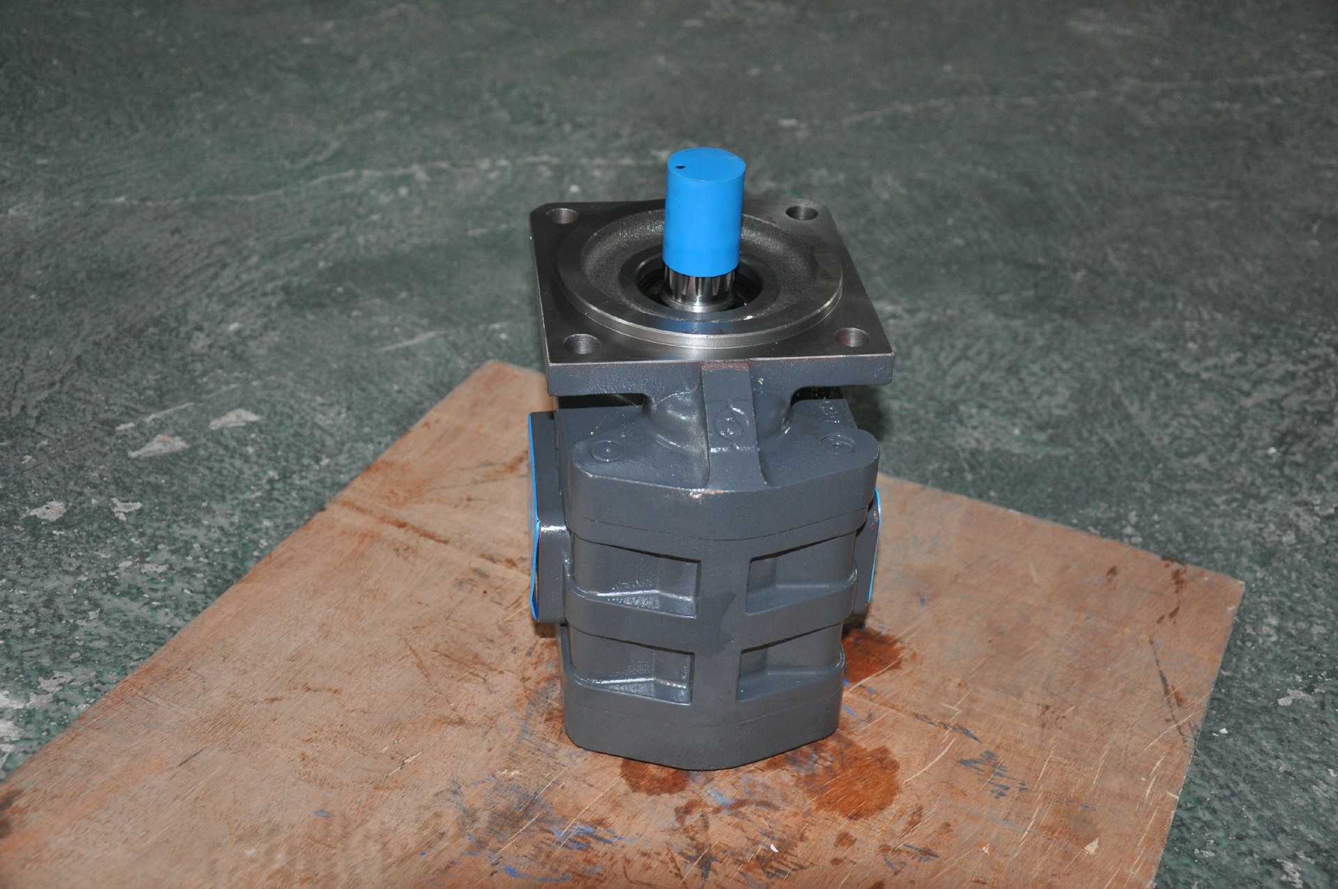 Liugong part 11C0444 pump