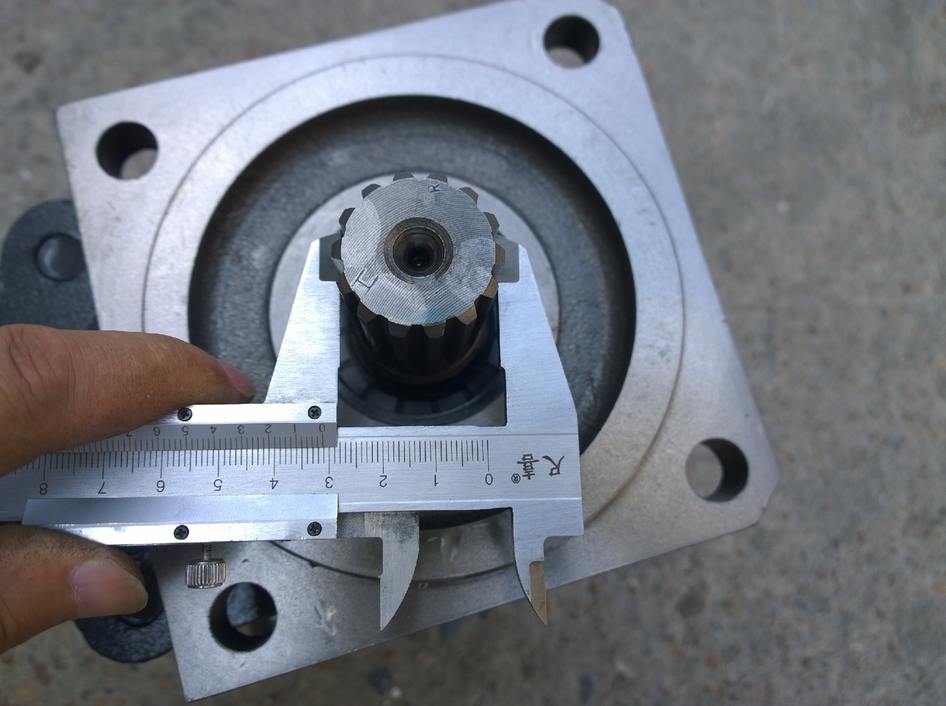 Liugong part 11C0444 Gear pump