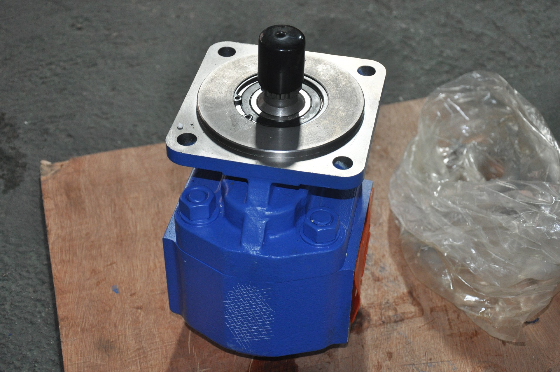 Liugong part  11C1118GHS pump