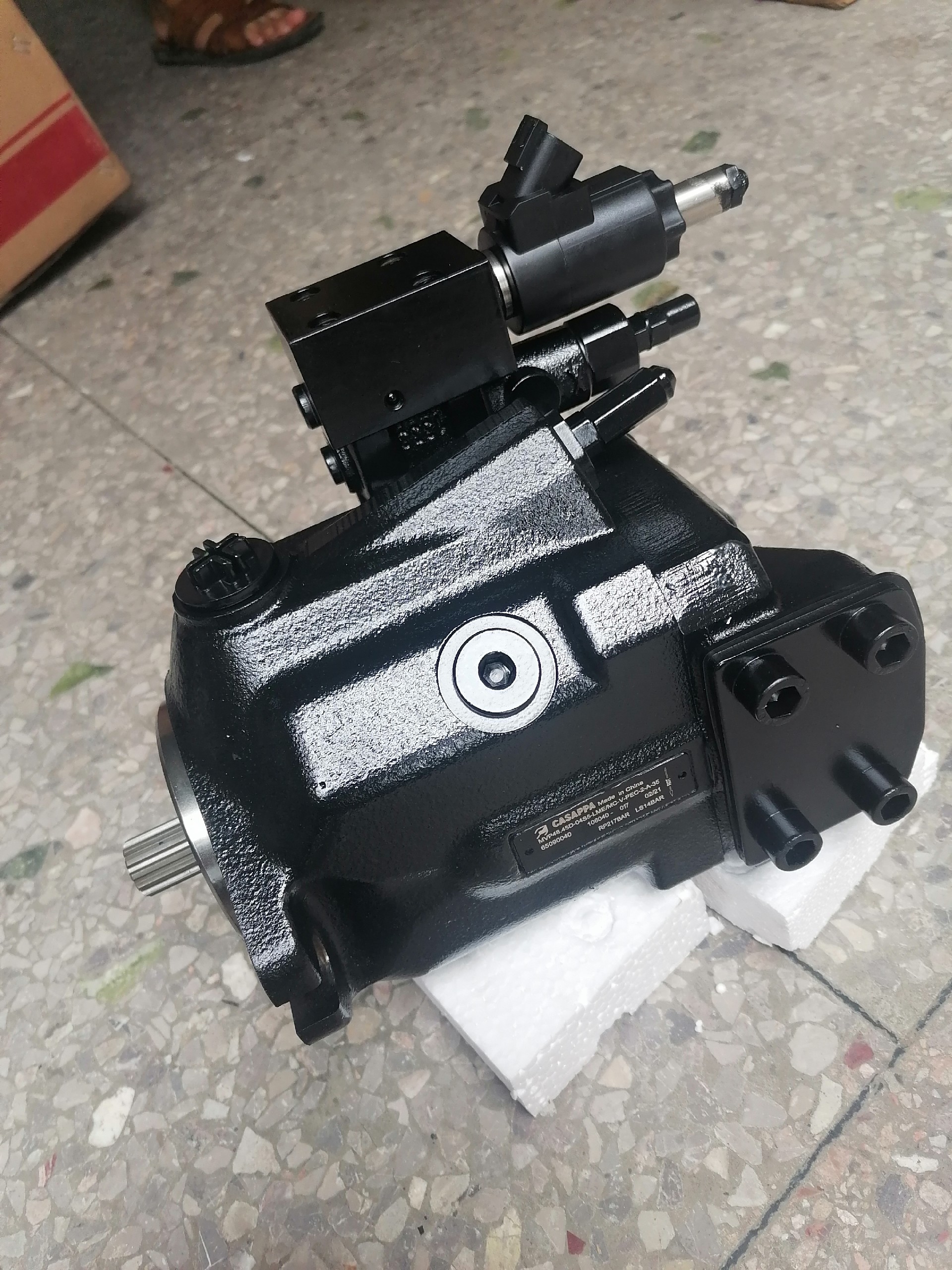 Liugong part  11C1118  pump