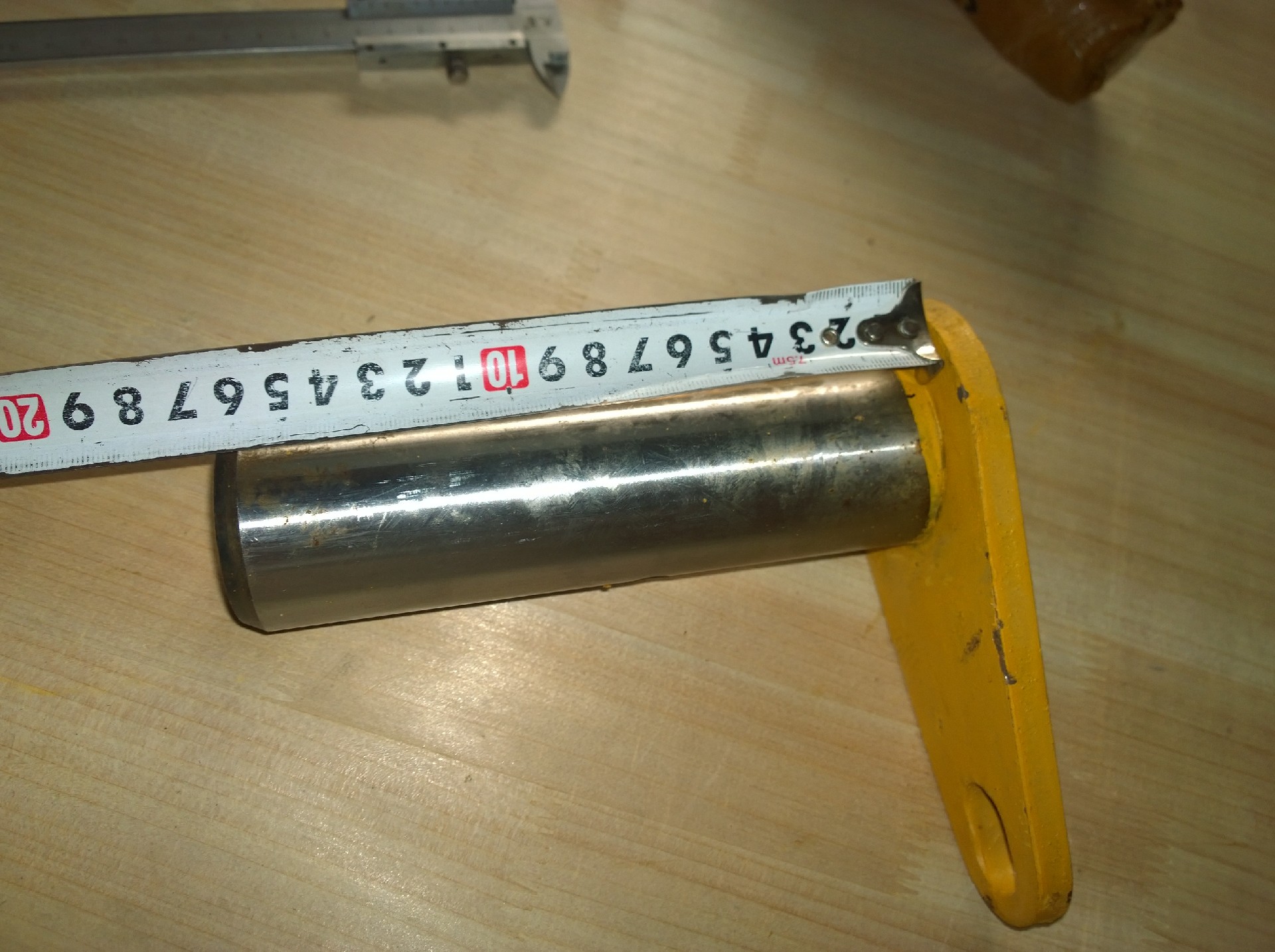 Liugong part  11L0015 Frame pin