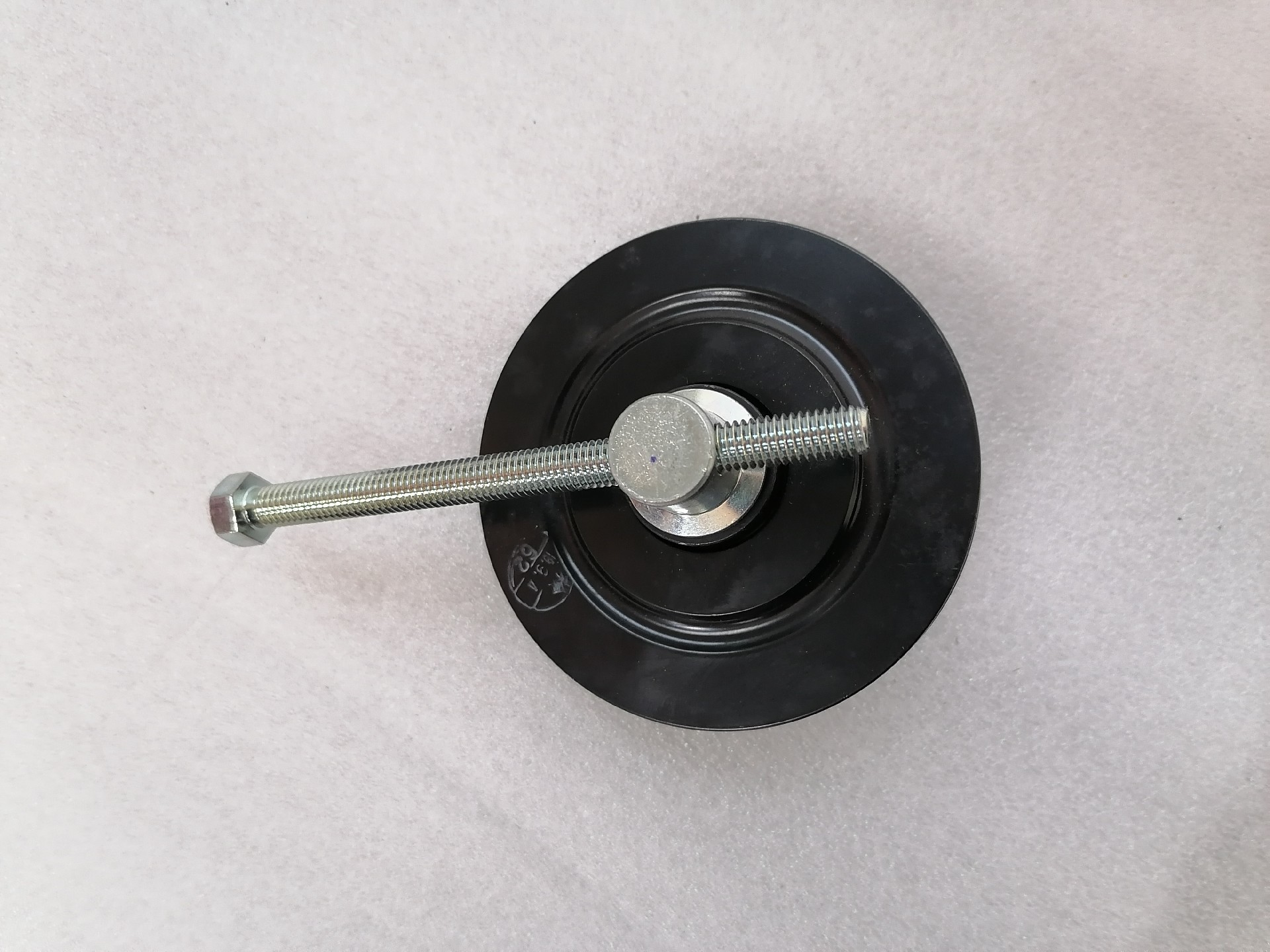 Liugong part 46C0754 Tensioning pulley (air conditioning)