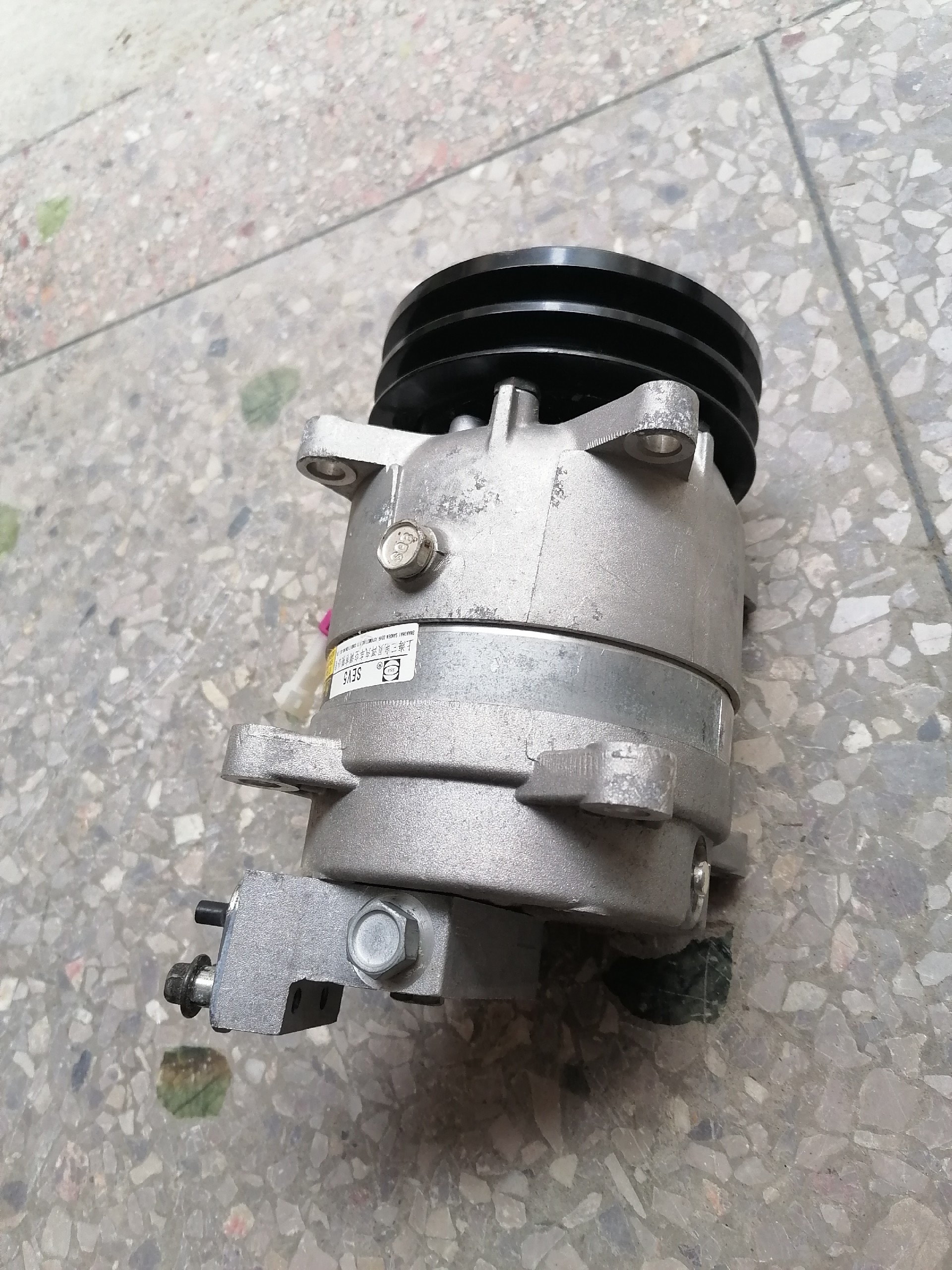 Liugong part 46C5002 Compressor