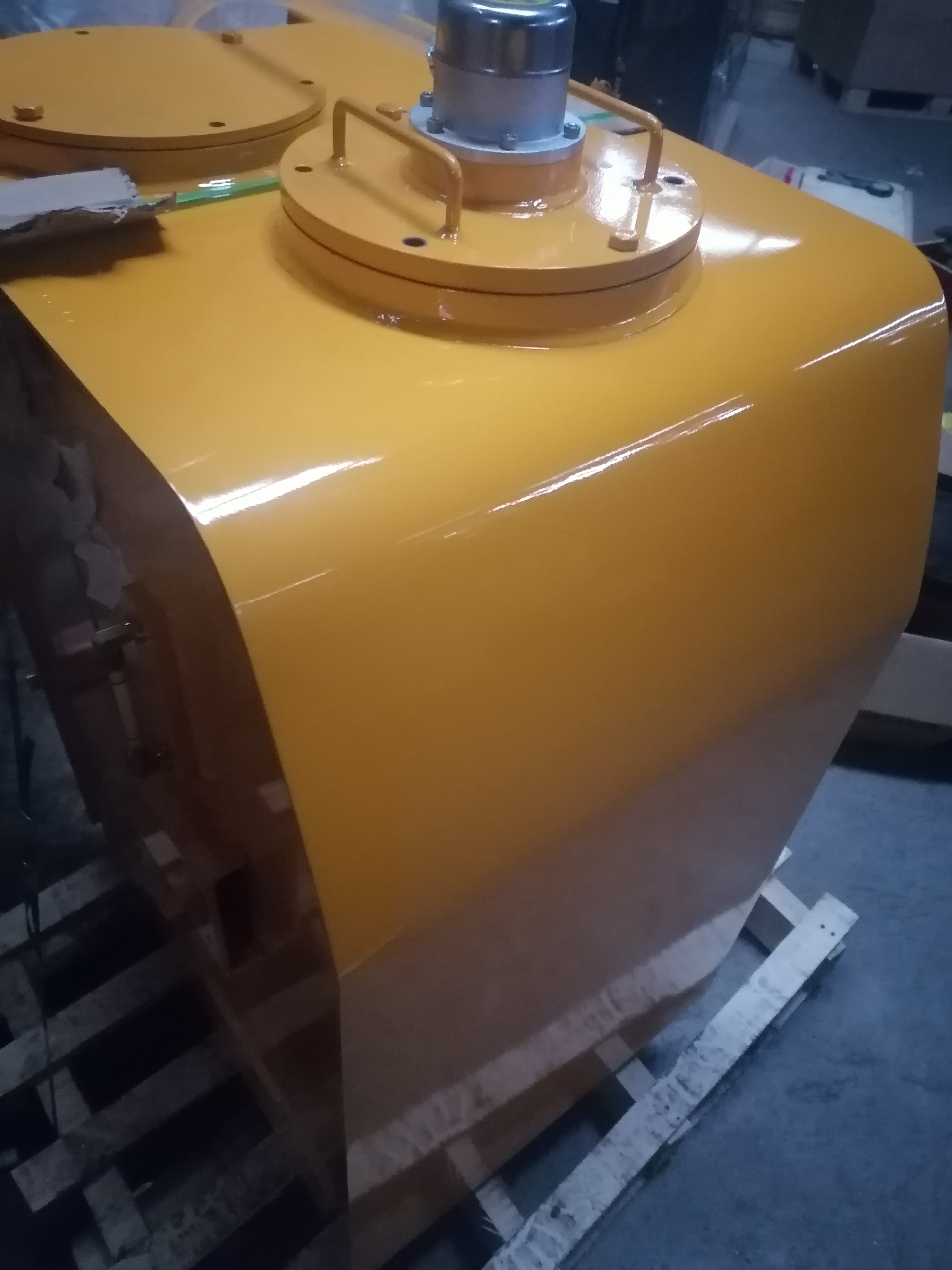 Liugong part 950 and 952 hydraulic oil tank