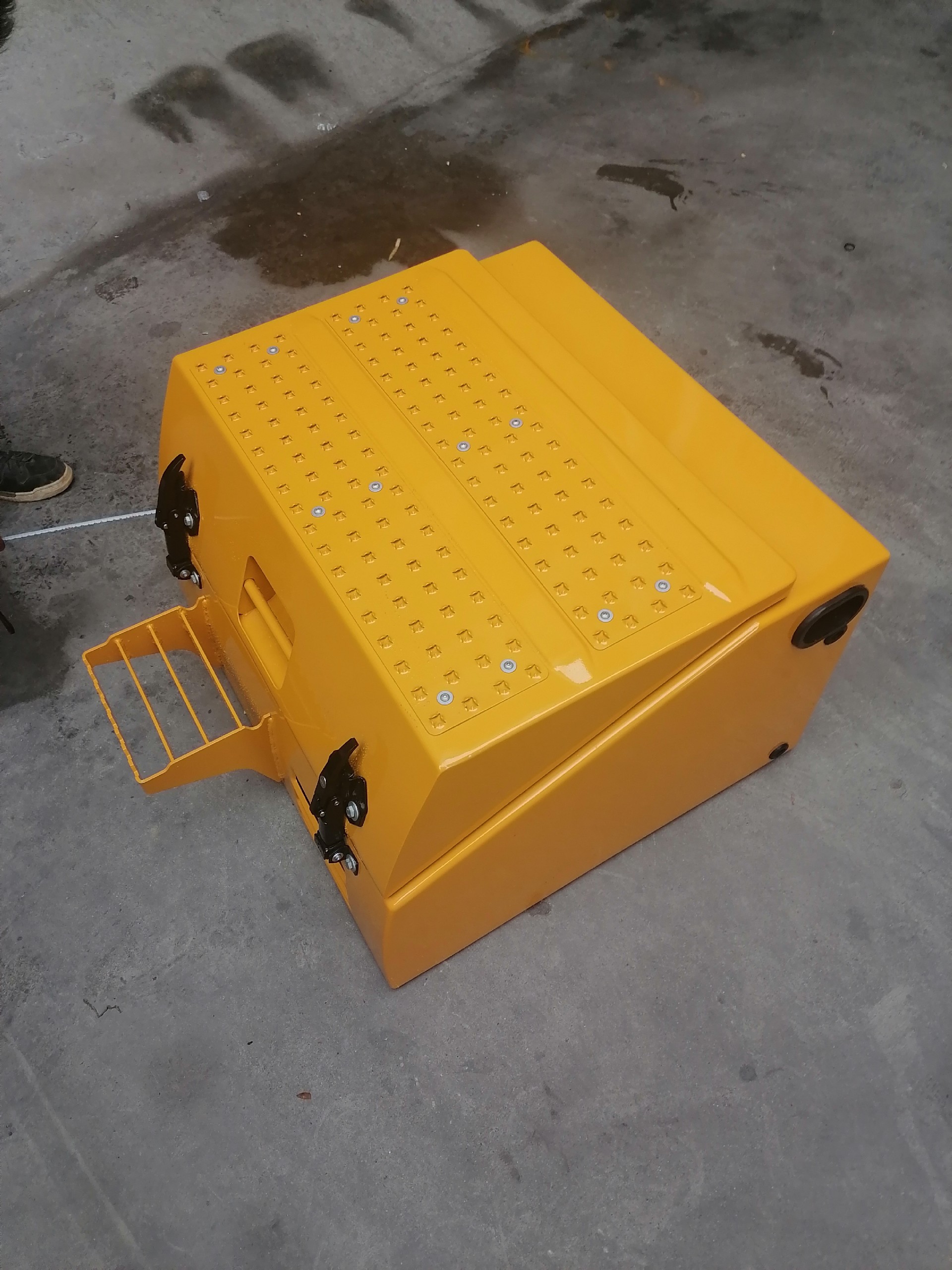 Liugong part 950 and 952 tool box