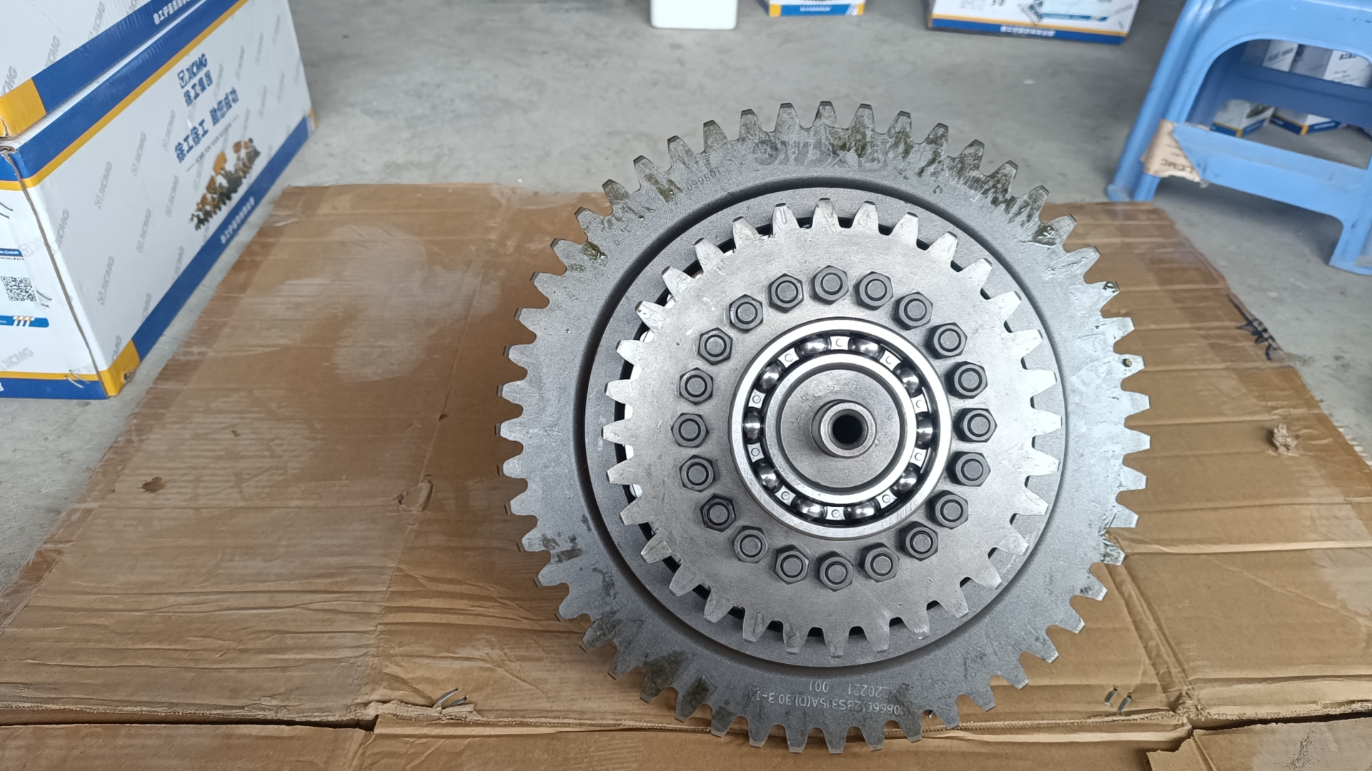 Liugong part 272200270	Gear transmission