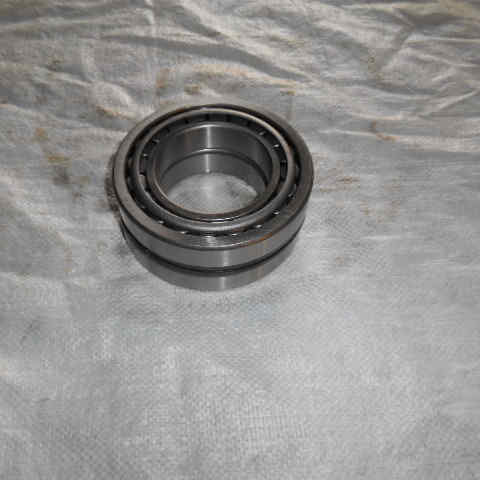 Liugong part 16Y-15-06000 tapered roller bearing 3kg