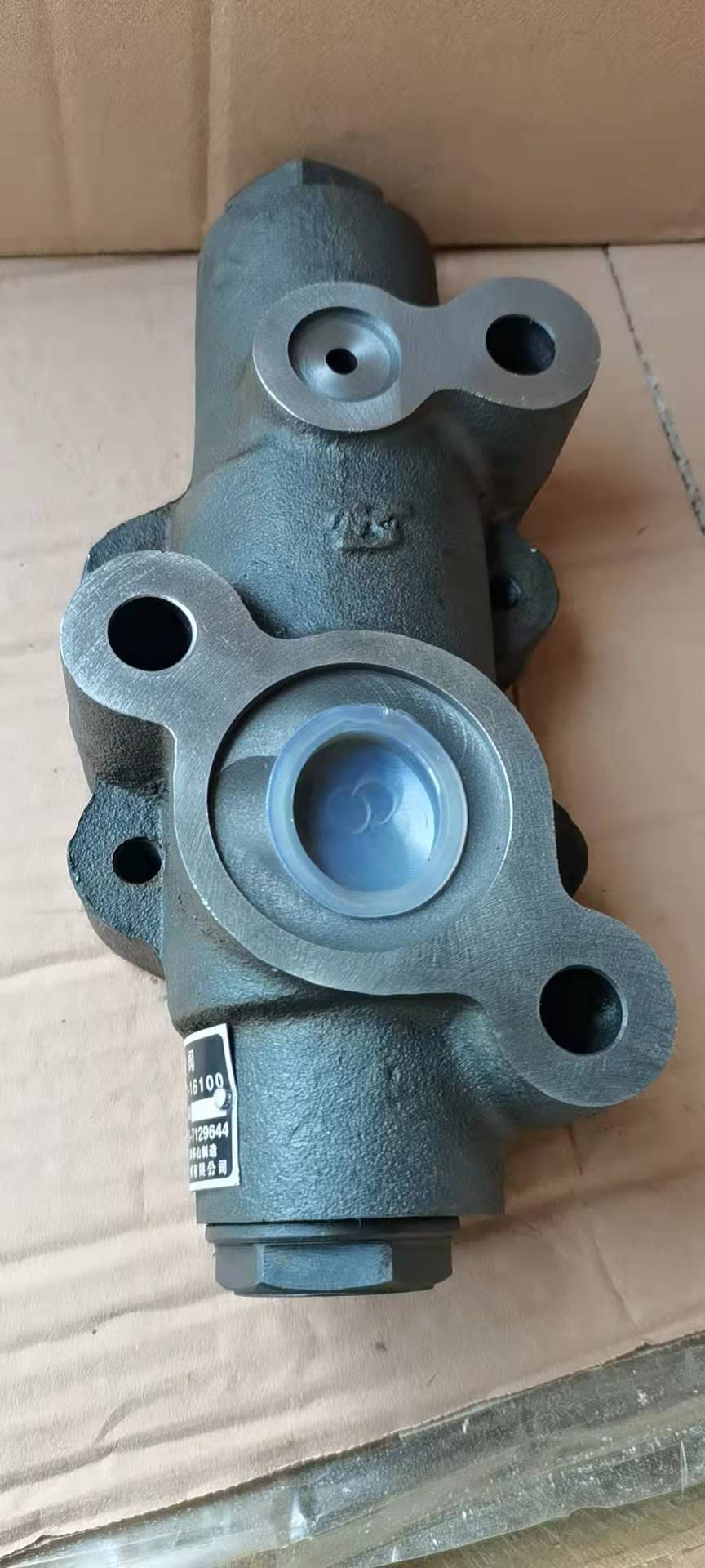 Liugong part 195-13-16110 regulating valve