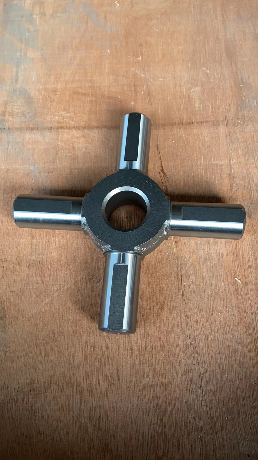 Liugong part 63A0005 cross shaft