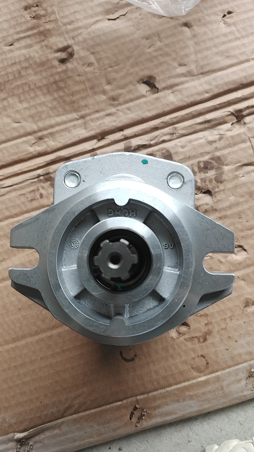 Liugong part 11K2042-Gear pump