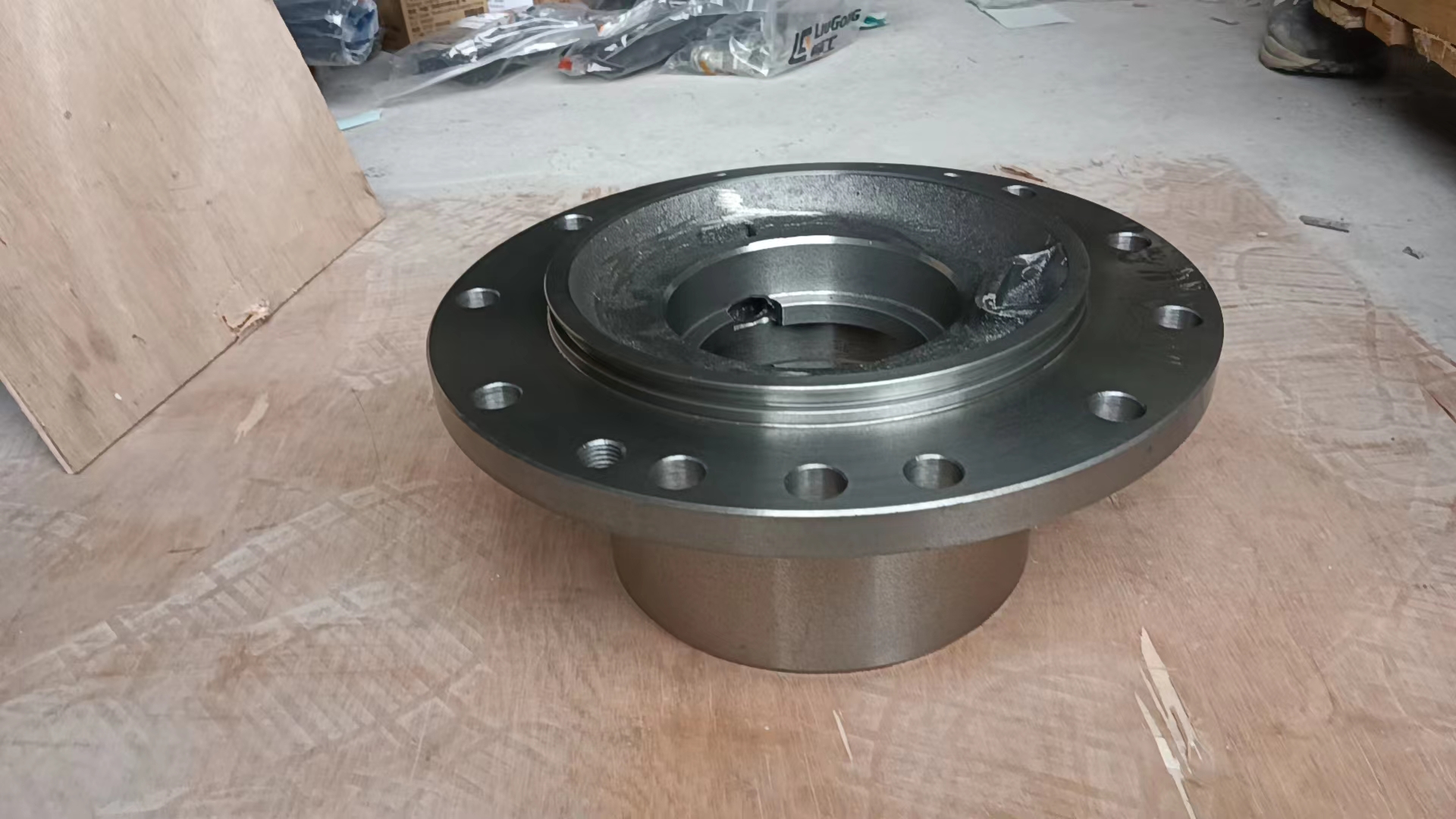 Liugong part 70A0033-BEARING SUPPORT