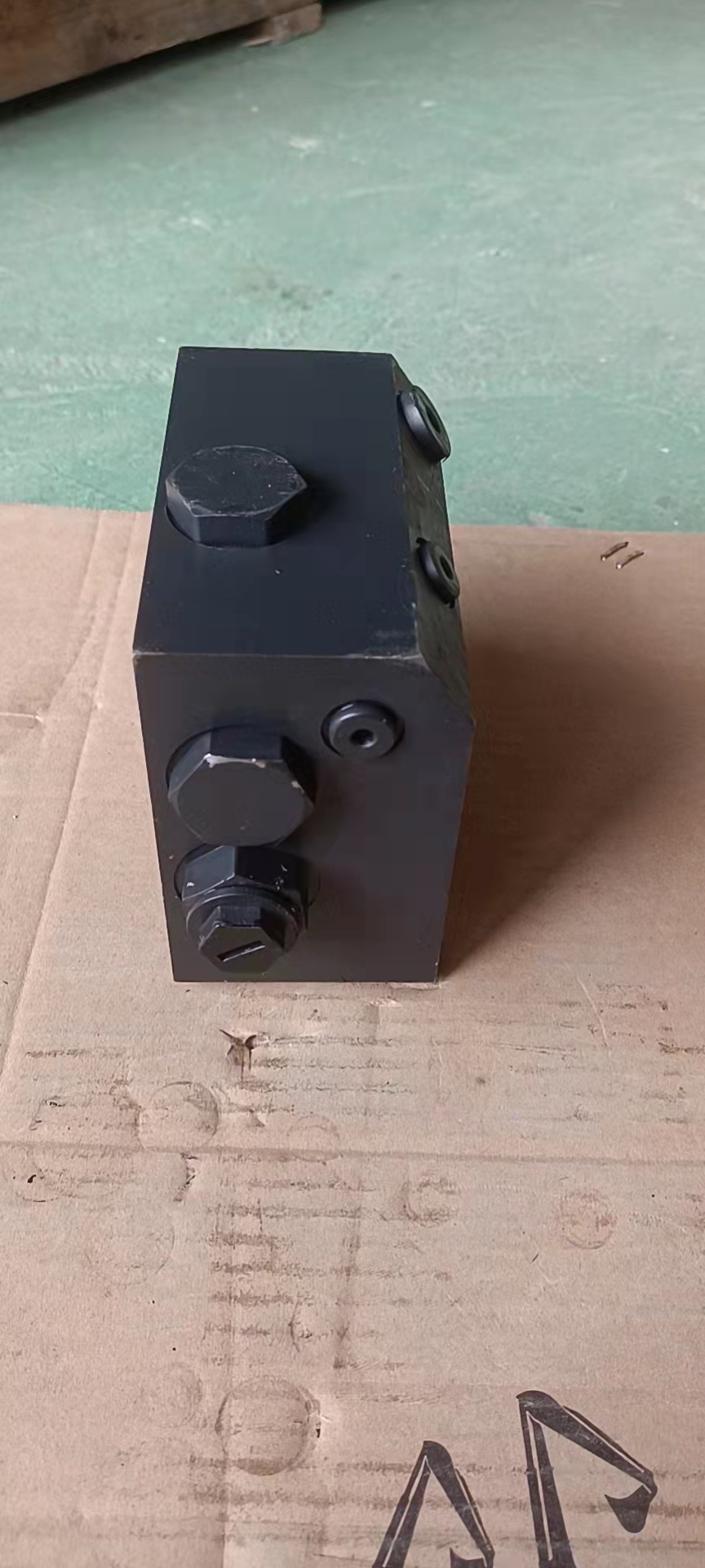 Liugong part 12C0037 Combination Valve