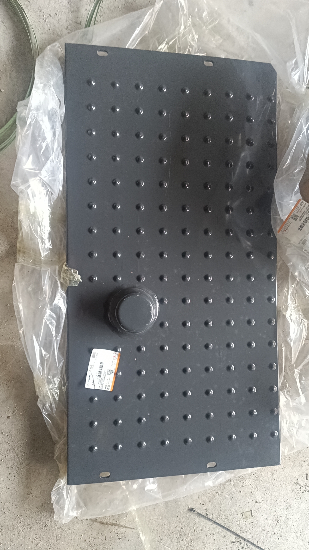 01D7055  DUCT plate Liugong Loader Parts