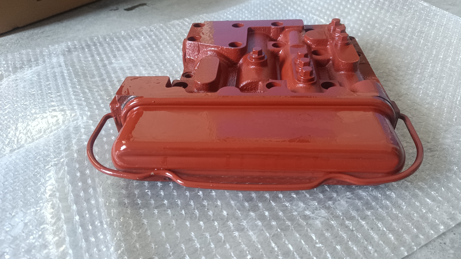 6WG180 control valve  Liugong Loader Parts