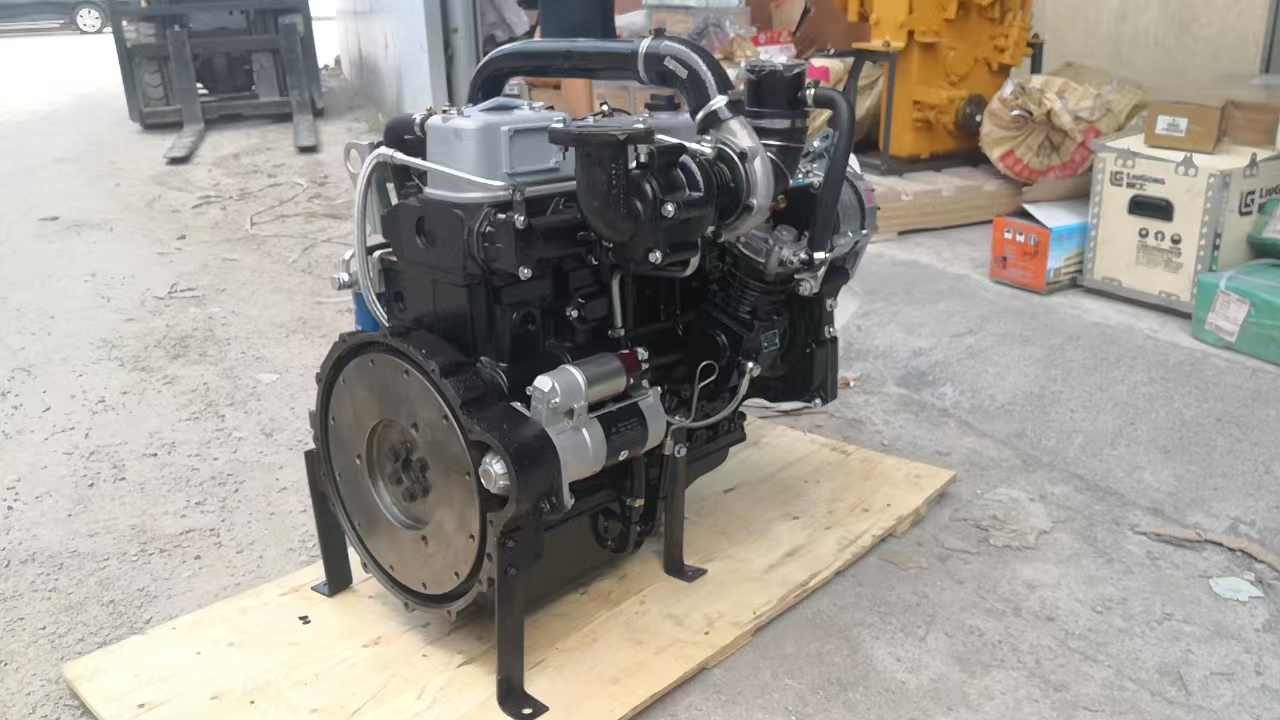 Quanchai 4B2-75M22 engine assembly 490 type 55KW