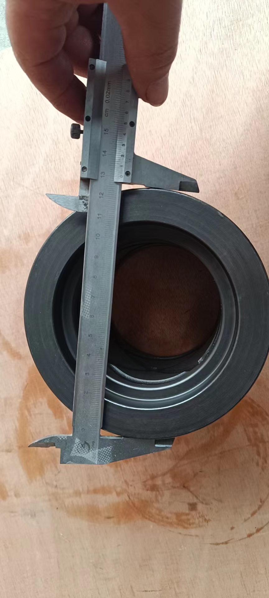 80*110*95/130 20Y-70-32410  	Bush bucket