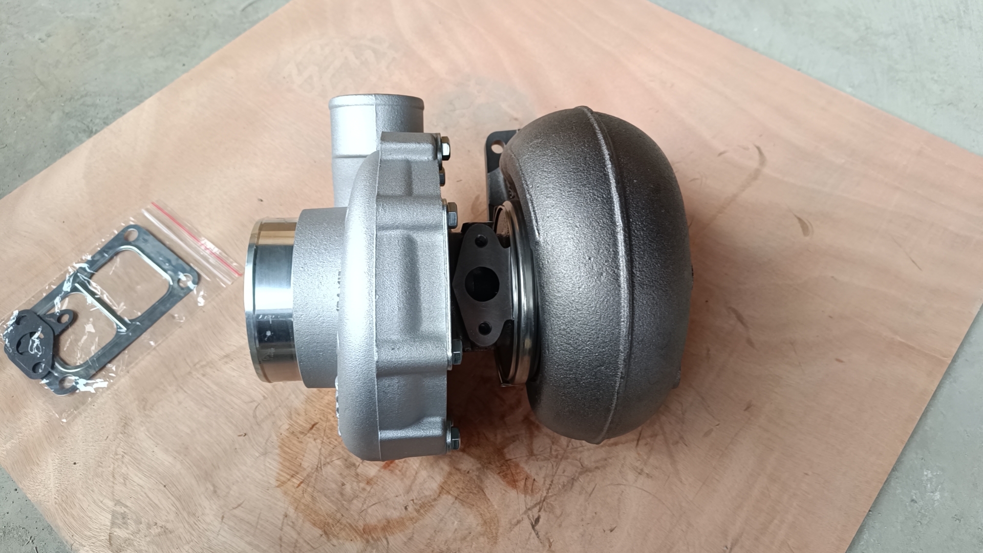 65.09100-7073 Turbocharger DE12Tis Liugong Loader Parts