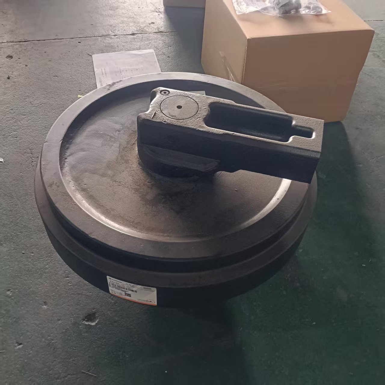 LIUGONG 14C0234C1 GUIDE ROLLER