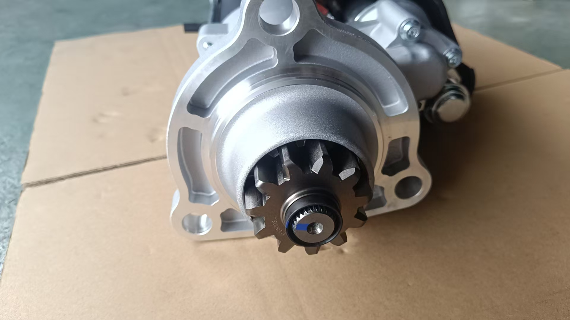 CUMMINS 4319129X starter motor