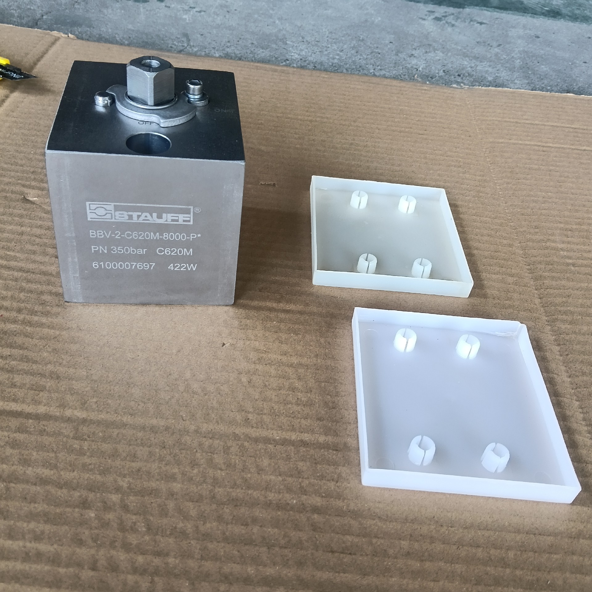 LIUGONG 61C1303 SHUT OFF VALVE