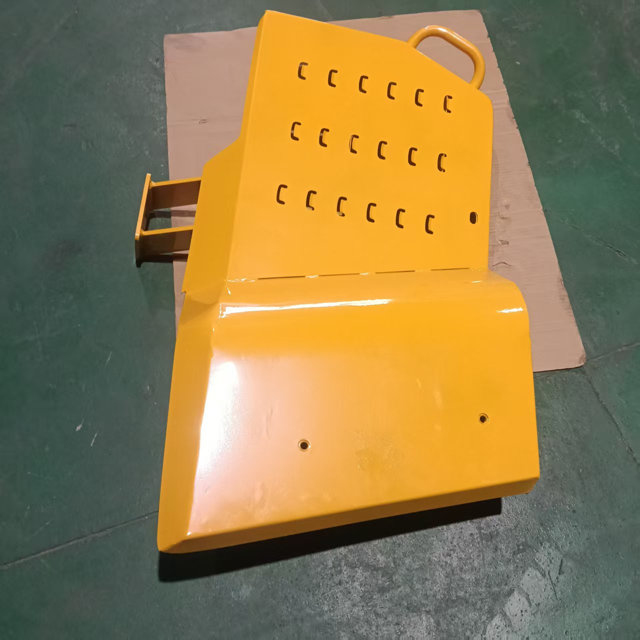 LIUGONG 40D2044 GUARDAFANGO DERECHO